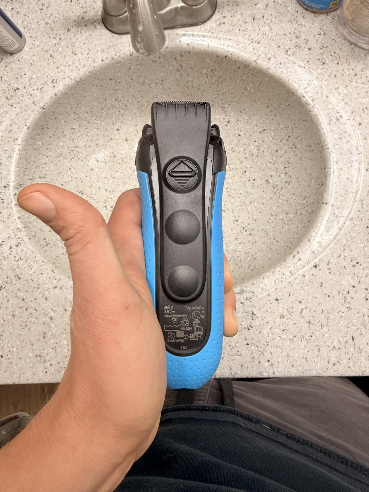 Braun Series 3 3010s Wet & Dry Electric Shaver for Men/Rechargeable Electric Razor, Blue customer photo 2