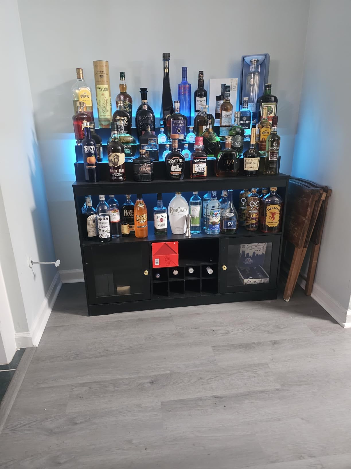 Loomie Wine Bar Cabinet with LED Lighted Liquor Bottle Display Shelf, Liquor Cabinet with Glass Holder, Coffee Bar for Liquor, Storage Buffet with Wine Racks, Wine Cabinet with Door (Black) customer photo 2