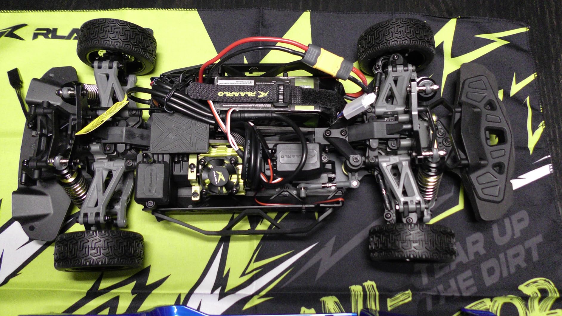 RIAARIO 1/10 Brushless RC Cars, Rally Car, RTR for Beginner, 40+ MPH, 4WD, Waterproof Electronics, Carbon Fiber, Blue, Ages 14+ customer photo 2