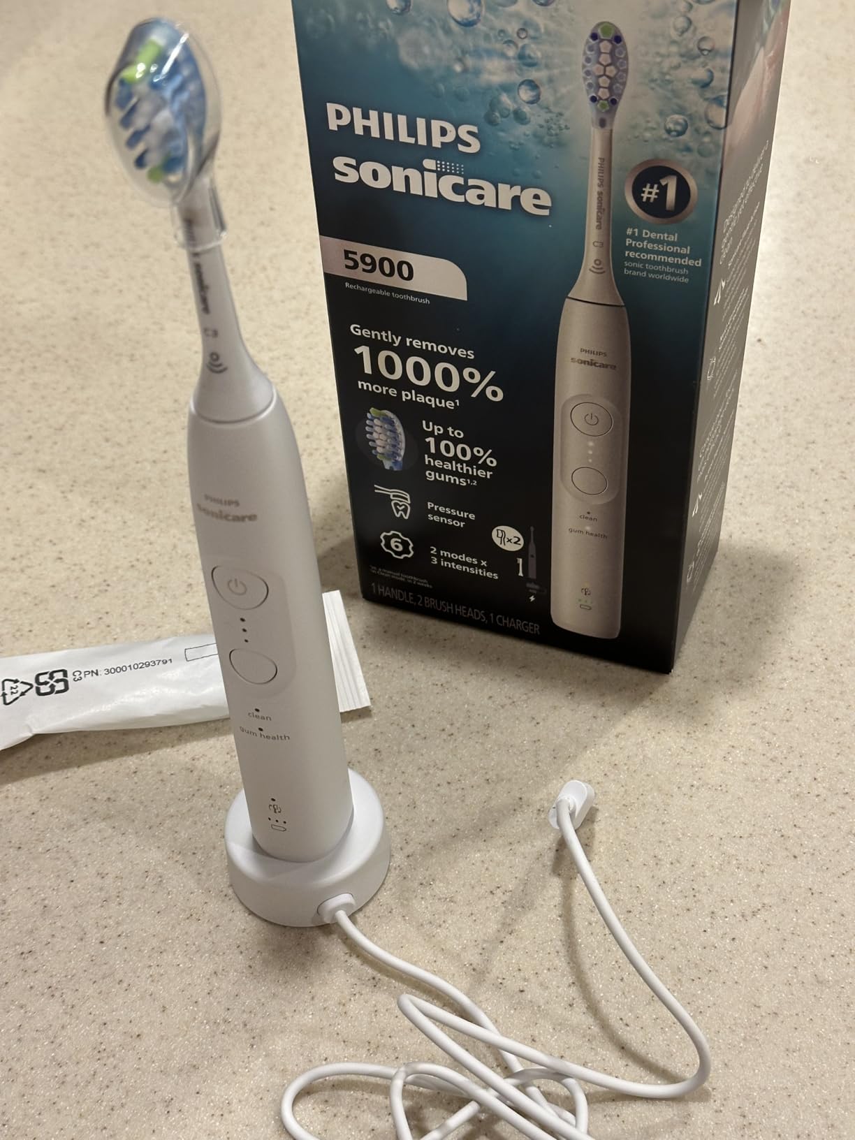 Philips Sonicare 5900 Series Electric Toothbrush, Pressure Sensor, 6 Brushing Settings, SmarTimer, BrushPacer, 21-Day Runtime, Gentle Professional-Clean Feel, for Sensitive Gums, Black, HX7131/02 customer photo 2