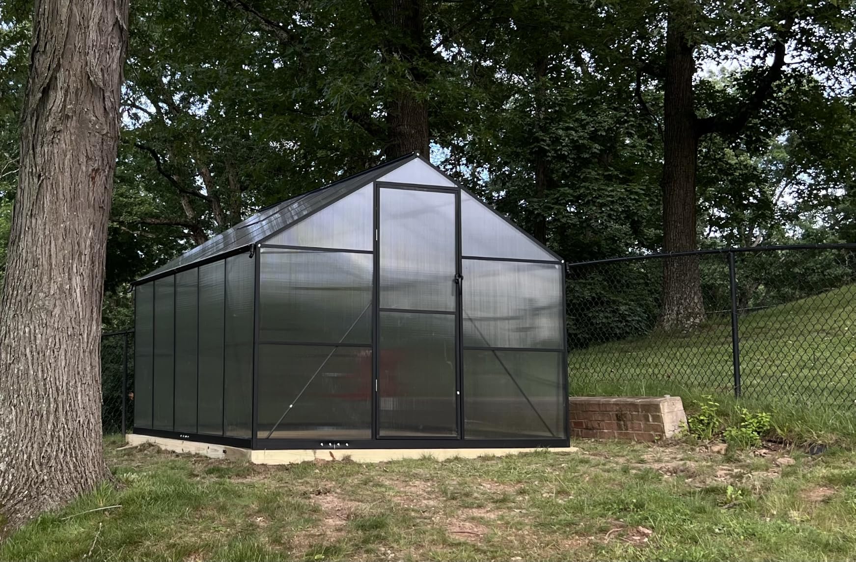 Jocisland 8x10Ft Polycarbonate Greenhouse, Heavy Duty Aluminum Frame with 2 Windows & Swing Doors, Outdoor Garden Greenhouses for Backyard, Black customer photo 1