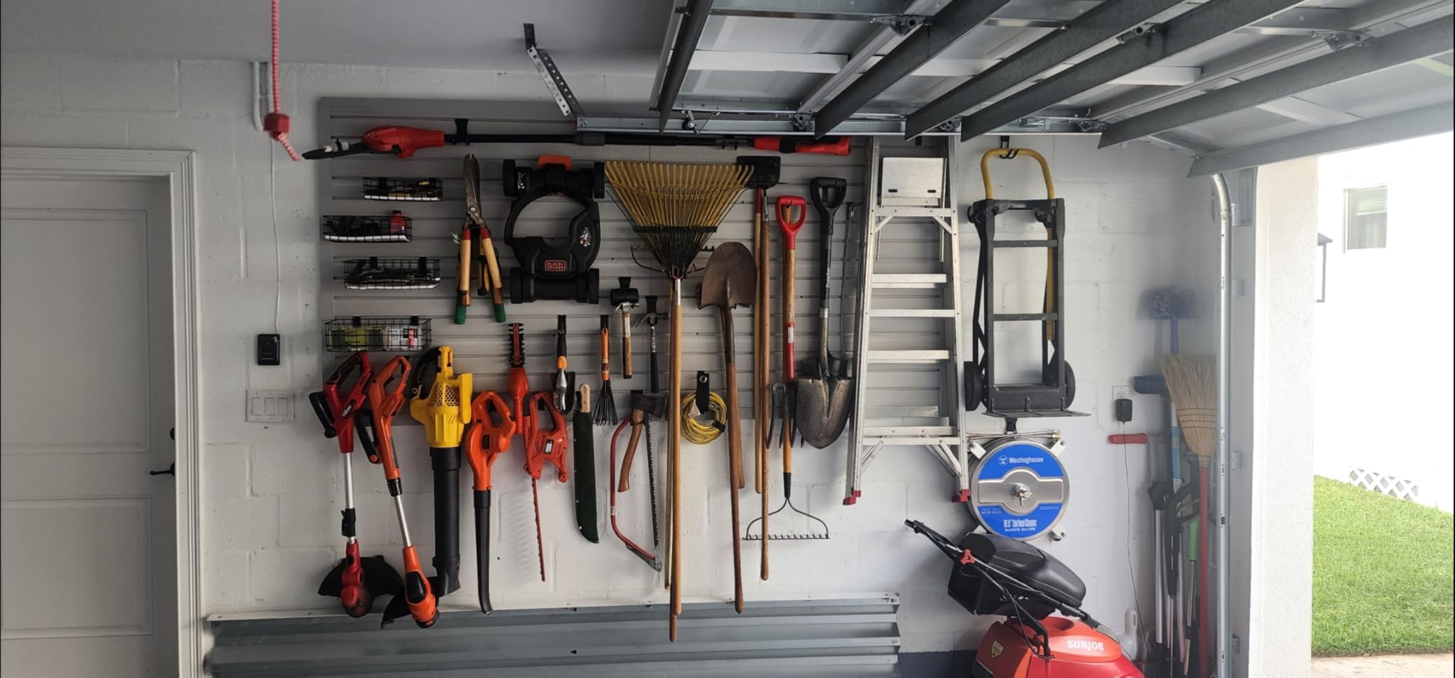 SMARTSTANDARD Heavy Duty PVC Slatwall Panels 4x8 ft, Interlocking Garage Wall Organizer System, Tool Board for Retail Display, Workshop & Home Storage - Black customer photo 1