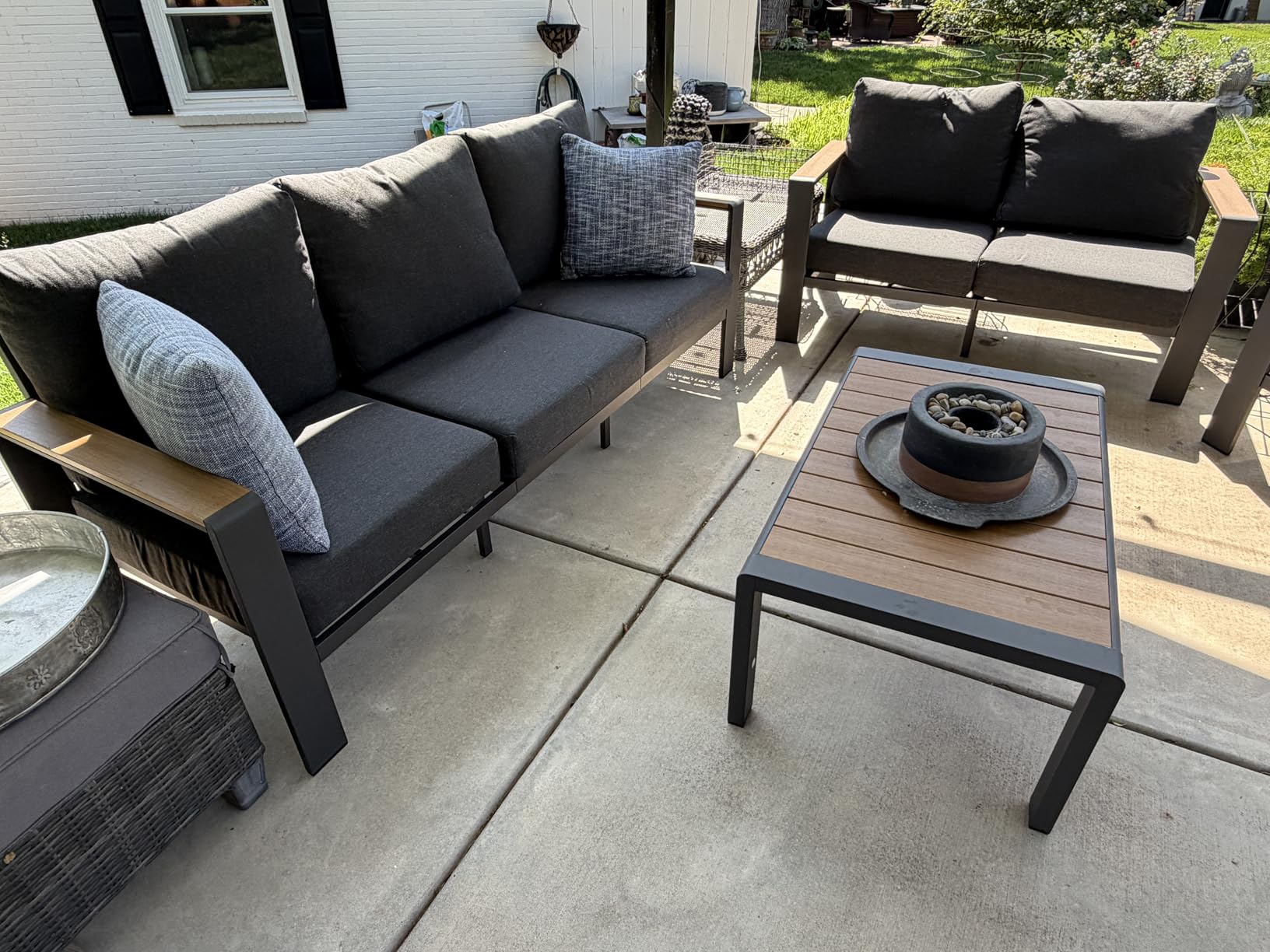 Aluminum Outdoor Patio Furniture Set with Coffee Table, 4 Piece Patio Conversation Sets with Washable Thick Cushions, Outdoor Sectional Furniture Set for Poolside, Balcony, Deck, Gray customer photo 2