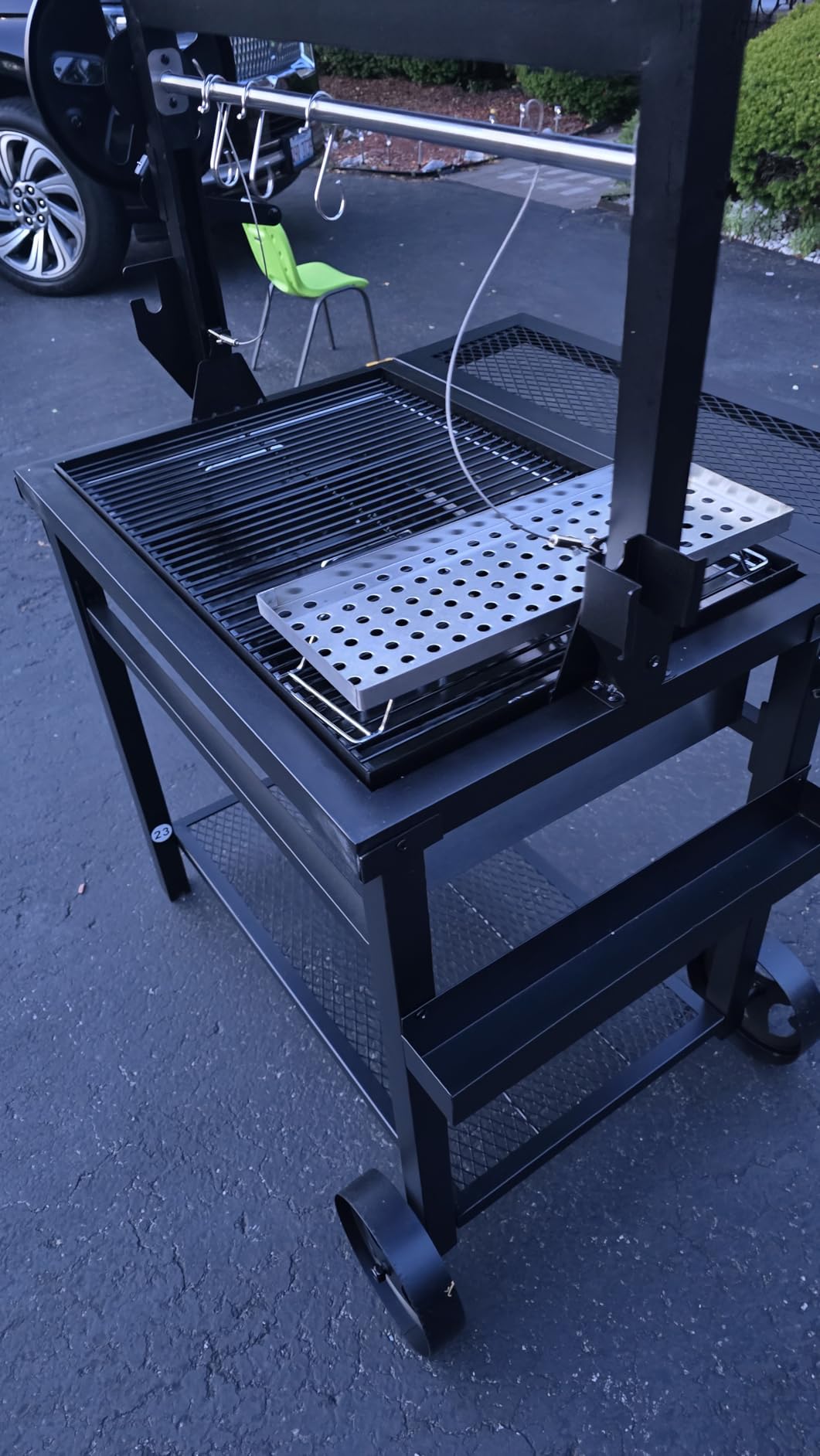 Argentine Santa Maria Grill, Wood Fire & Charcoal BBQ Grill with Adjustable Height Grates, Argentinian Open Fire Grill with S-Hooks and Foldable Front Table customer photo 2