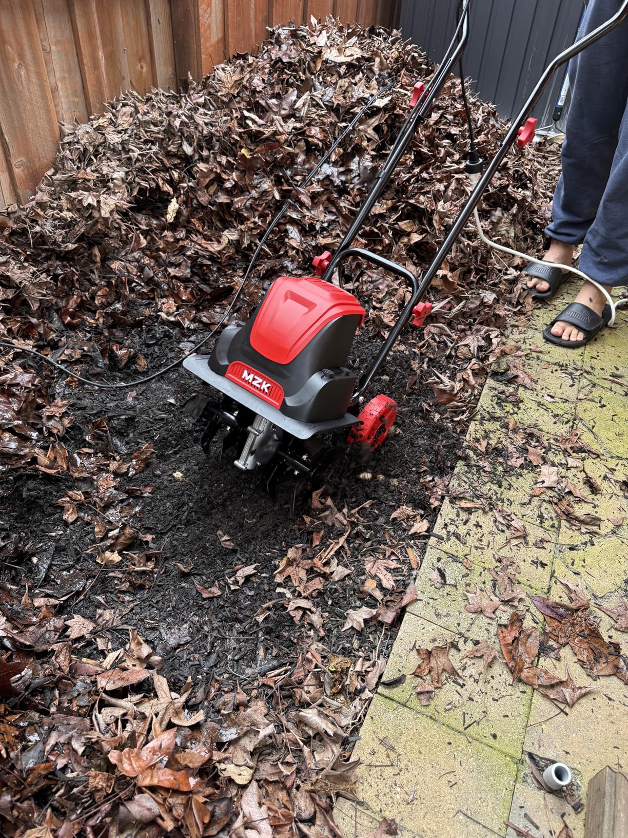MZK 12-Inch 10.5 Amp Corded Electric Tiller/Cultivator for Gardening, 8-inch Tilling Depth, Powerful and Lightweight Tiller, Electric Garden Rototiller for Lawn/Yard/Garden Soil Digging, TC12A03 customer photo 2