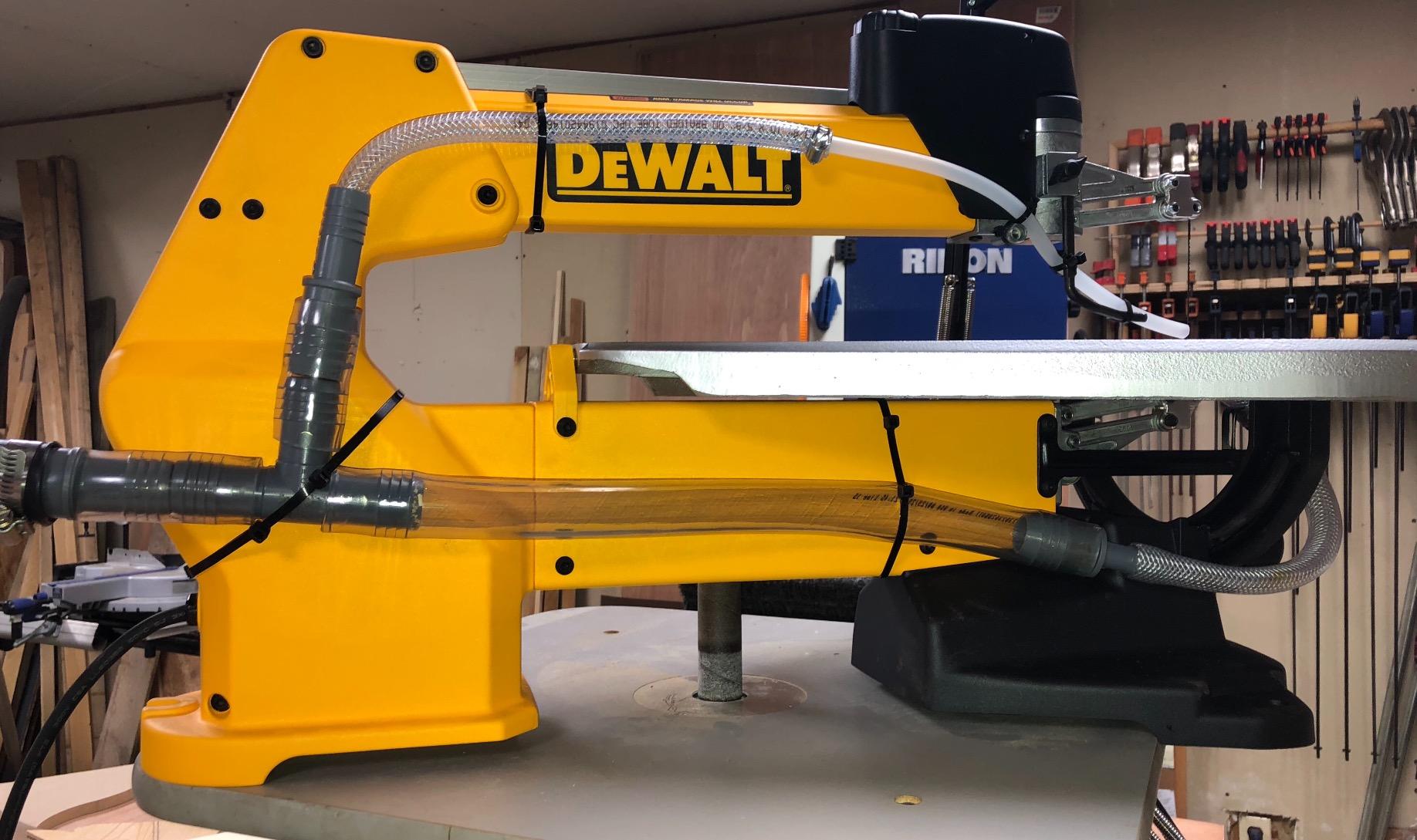 DEWALT Scroll Saw, 1.3 Amp, 20 in Steel Blade, Variable-Speed Trigger, For Precise Cuts (DW788) customer photo 2