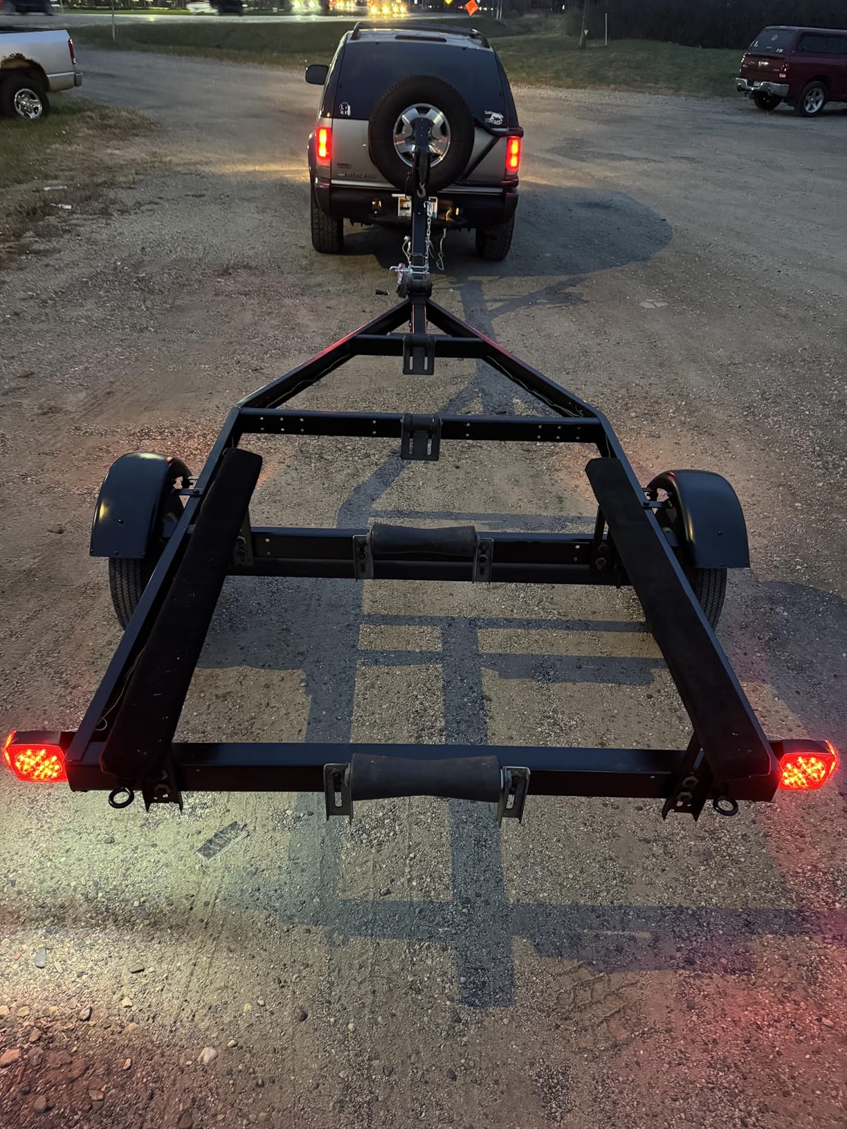 MAXXHAUL 70205 Trailer Light Kit - 12V All LED, Left and Right Waterproof Submersible for Trailers, Boat Trailer Truck Marine Camper RV Snowmobile, Red customer photo 1