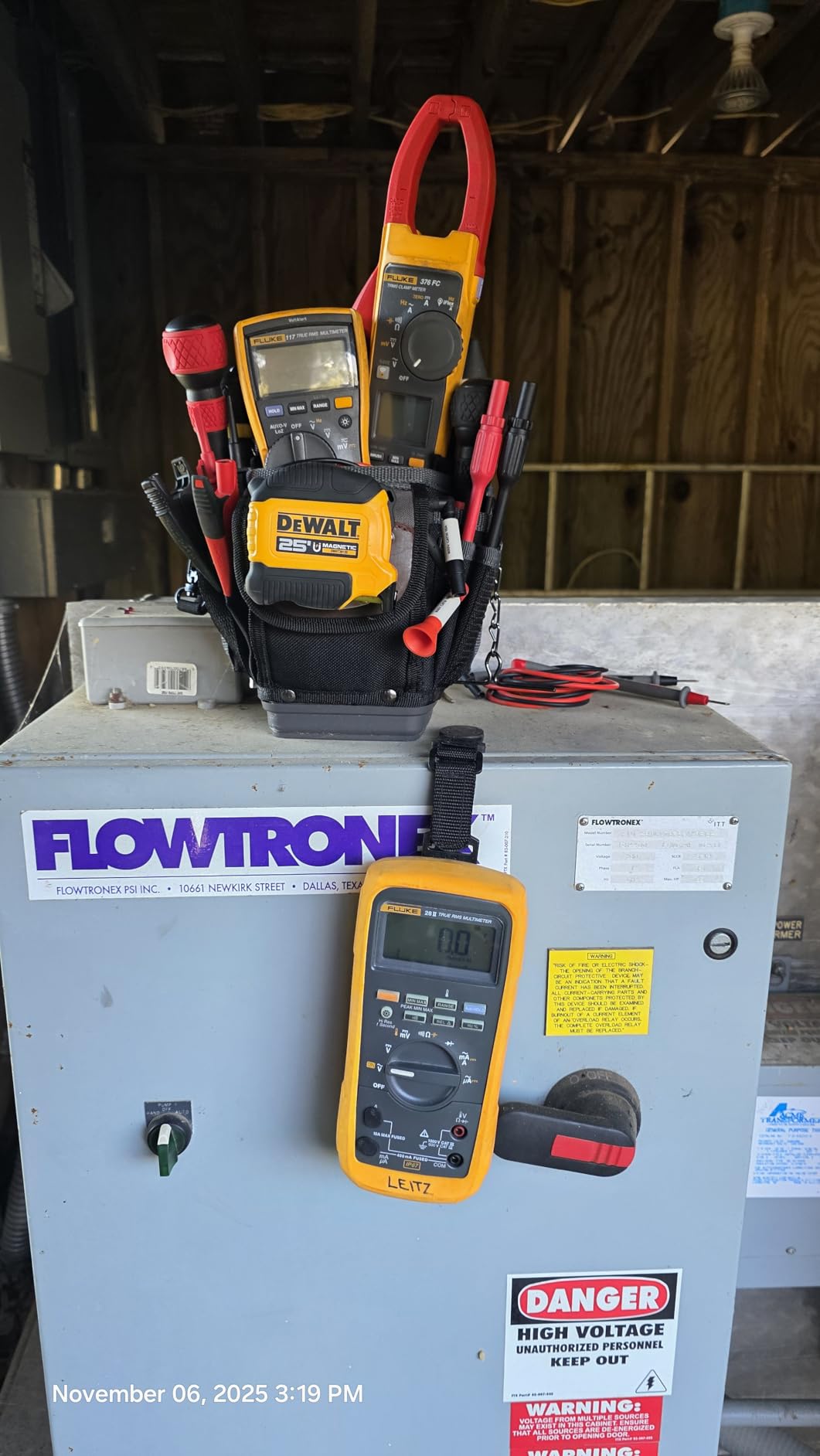 Fluke - FLUKE-376 FC 376 FC 1000A Ac/Dc TRMS Wireless Clamp W/Iflex customer photo 1