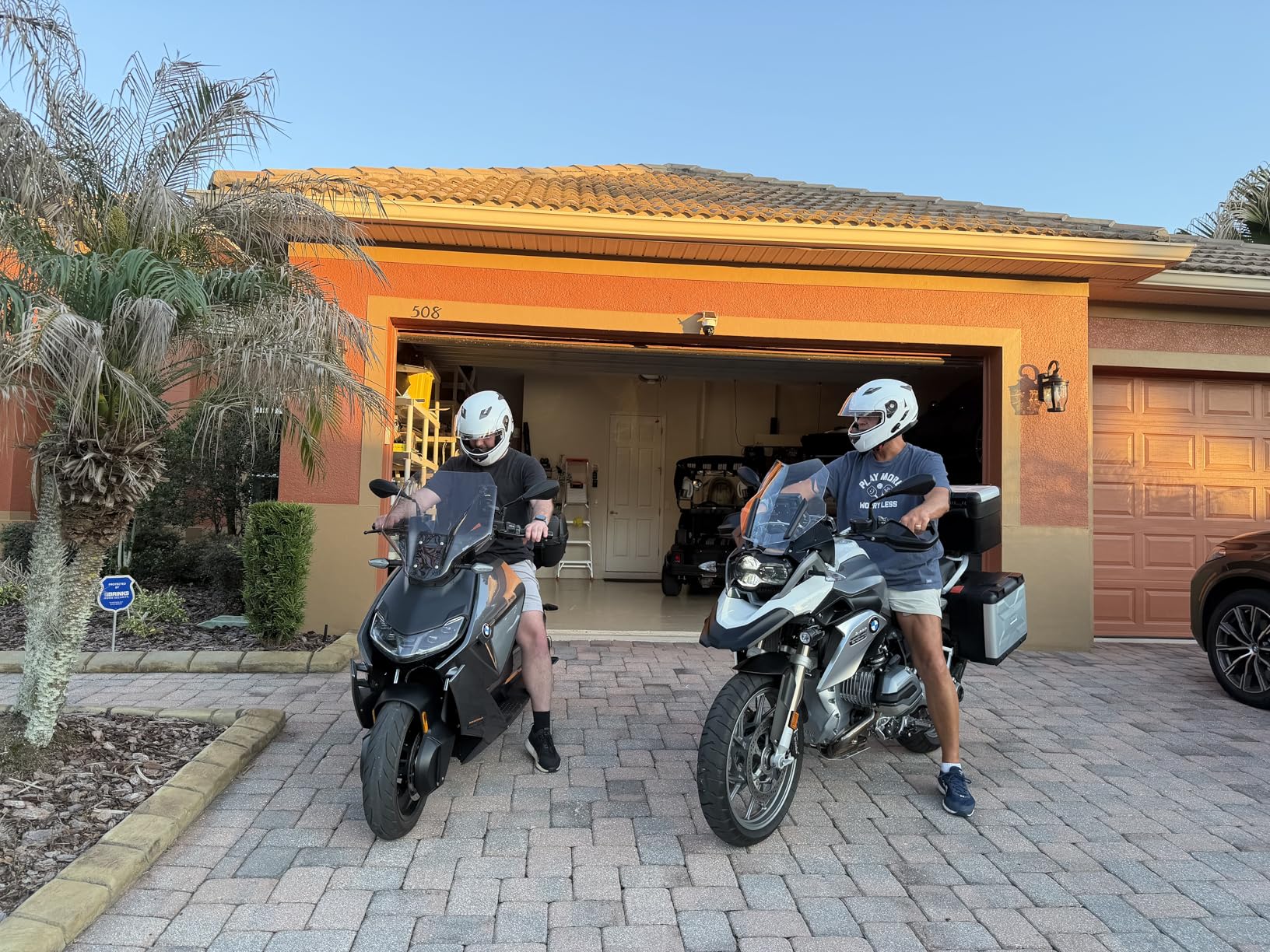 ILM Bluetooth Integrated Modular Flip up Full Face Motorcycle Helmet Sun Shield Mp3 Intercom Model 953/953 PRO customer photo 1