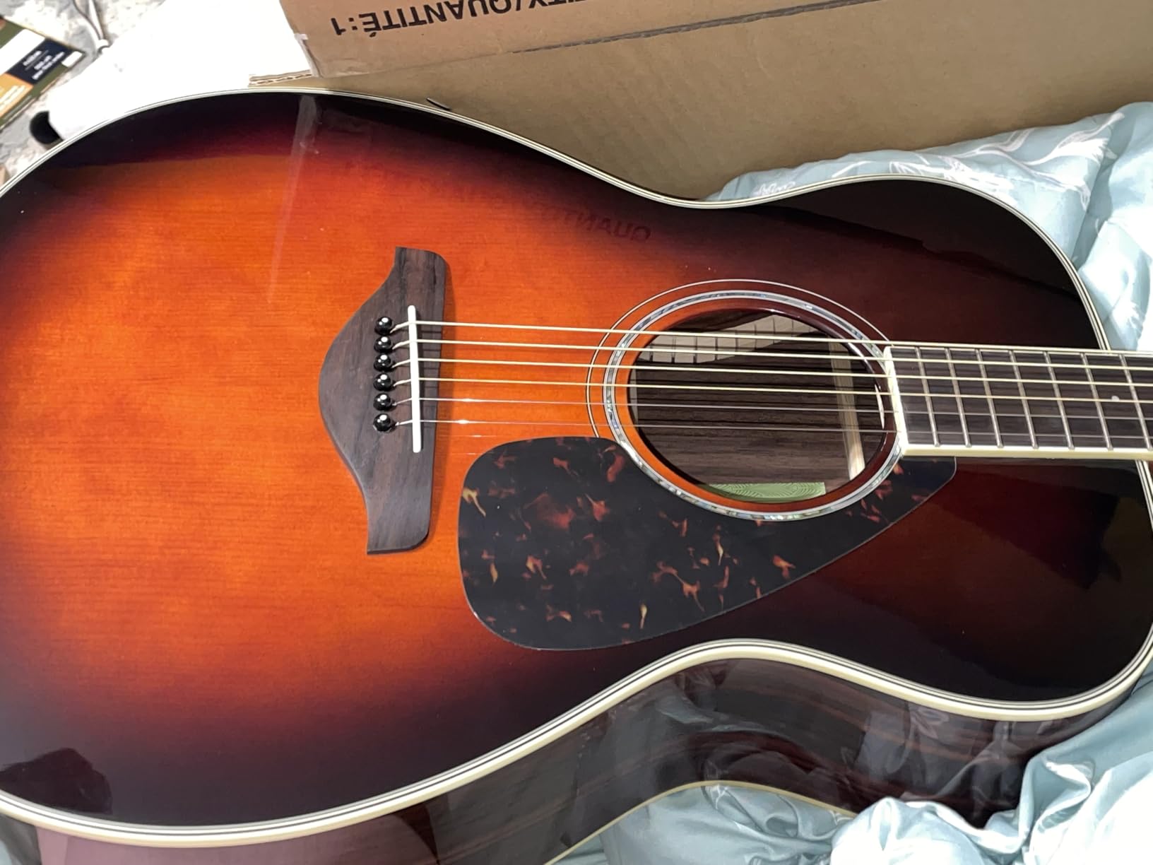 Yamaha FG830 Solid Top Acoustic Guitar, Tobacco Sunburst customer photo 2