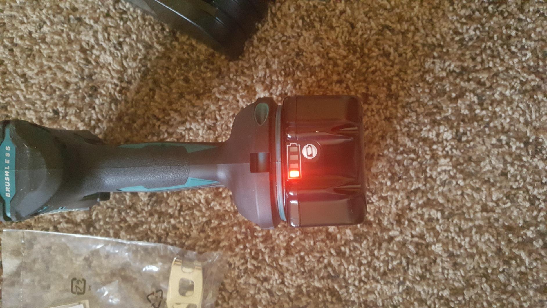 Makita XDT131 18V LXT Lithium-Ion Brushless Cordless Impact Driver Kit (3.0Ah) customer photo 1