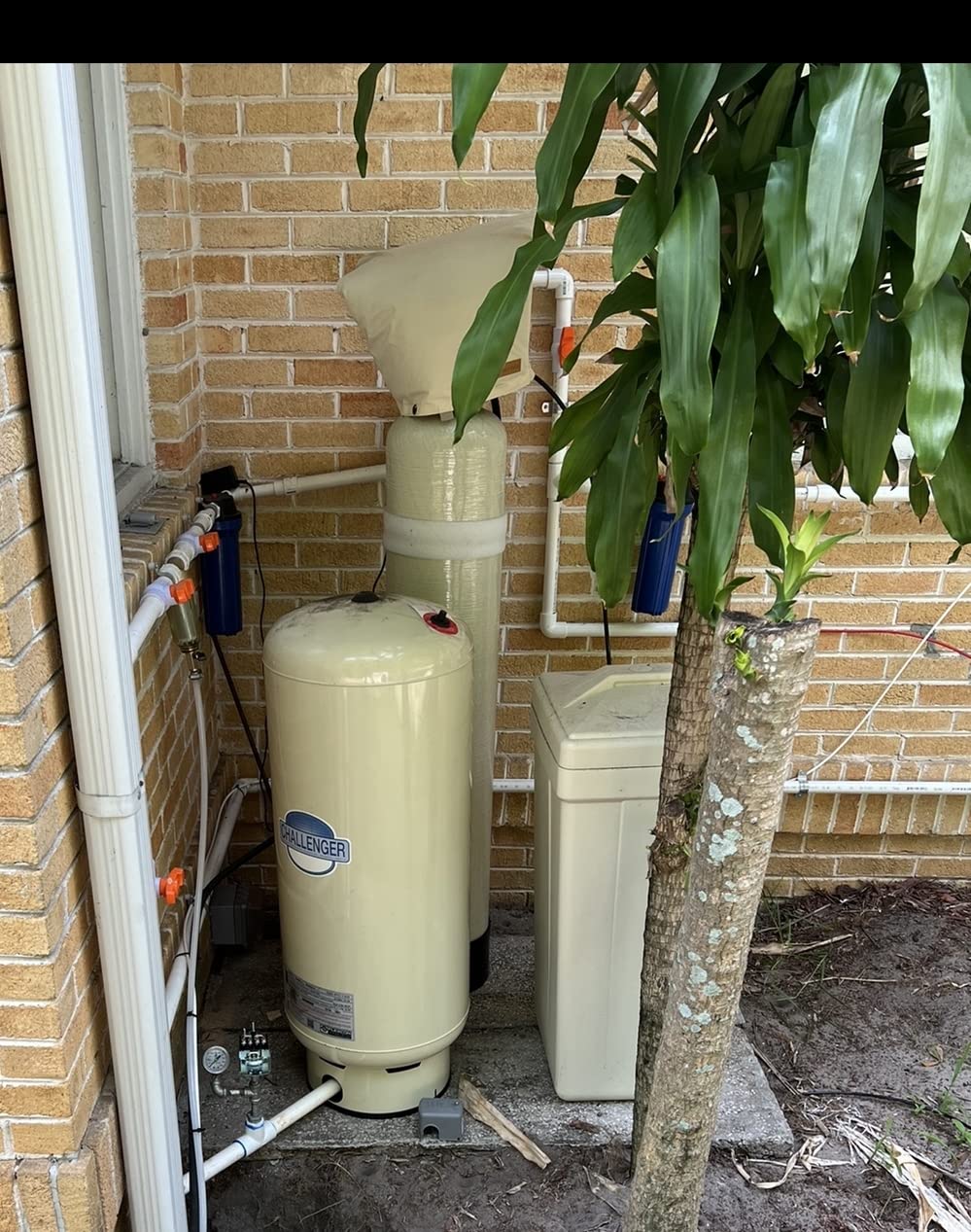 Iron Eater 48K Combination Water Softener & Iron Filter with Fleck 5600SXT Digital Metered Valve - Treat Whole House up to 48,000 Grains customer photo 1