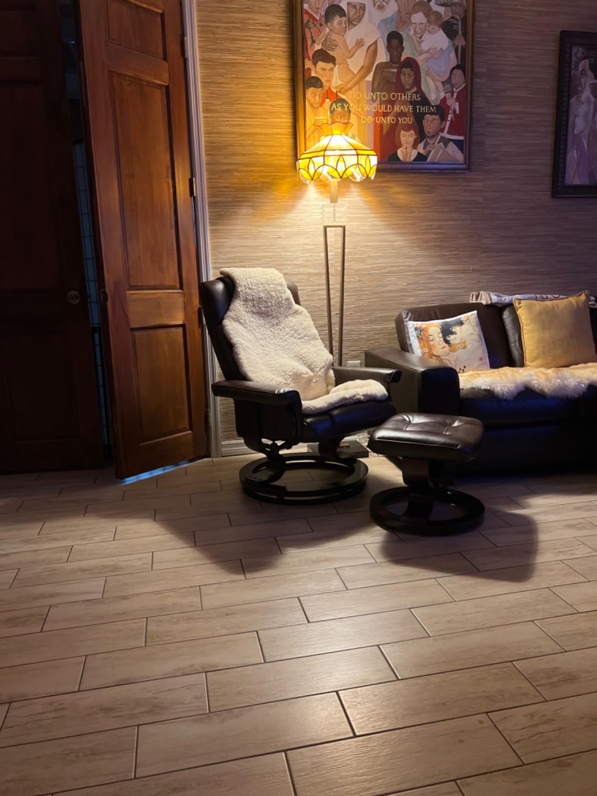 MCombo Manual Swivel Recliner with Ottoman, Chair Ottoman Set for RV Small Spaces, Living Room, Bedroom, Office 9019 4919 (Faux Leather, Cream White) customer photo 2