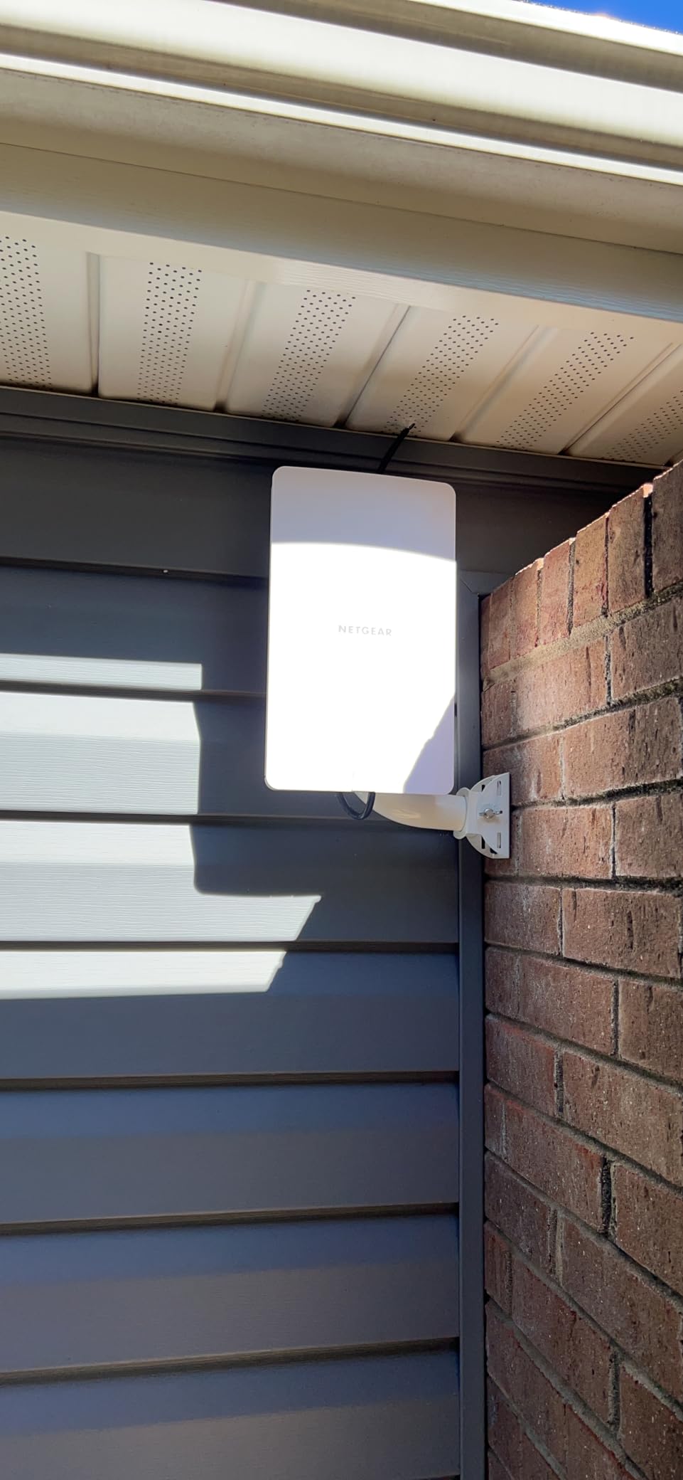 NETGEAR Wireless Outdoor Access Point (WAX610Y) - WiFi 6 Dual-Band AX1800, IP55 Weatherproof, PoE+ Powered, Insight Remote Management customer photo 1