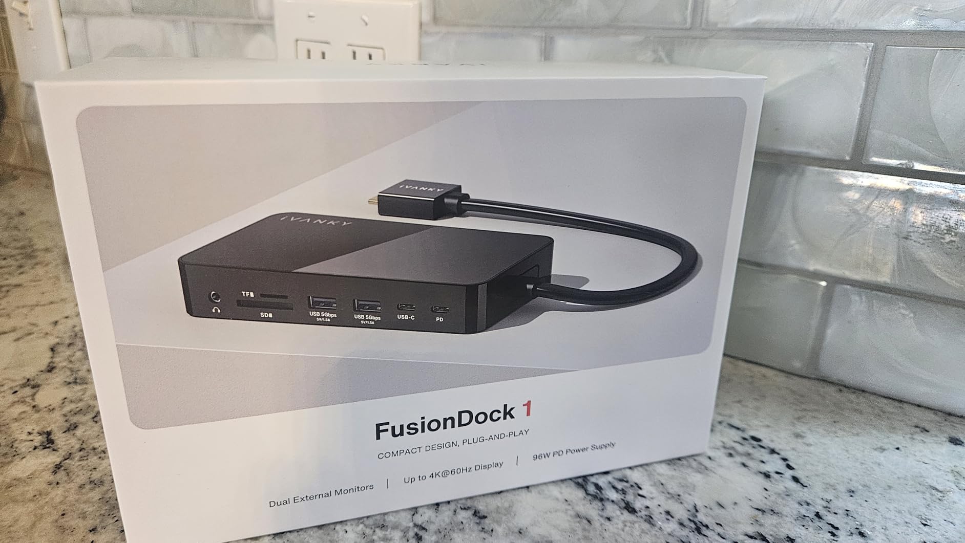 iVANKY 12-in-2 FusionDock 1 for M5 MacBook Pro Docking Station Dual 4K@120Hz Monitor for M5/M4/M3/M2/M1 Pro/Max MacBook Neo, 150W AC, SD/TF, USB, RJ45, 5Gbps Plug and Play customer photo 2
