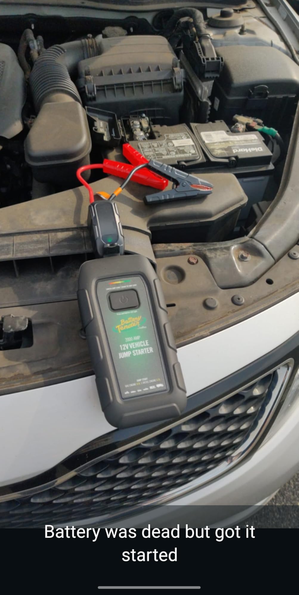 Battery Tender 2000 AMP Lithium Jump Starter - 16000mAh Portable Power Station - LED Flashlight Emergency Strobe - 3 Fast USB Charging Ports - 030-2030-WH customer photo 1