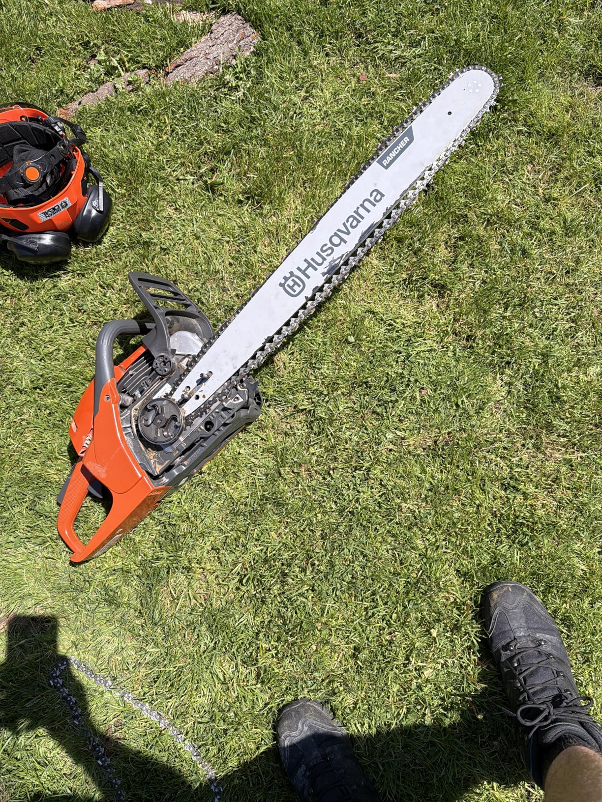 Husqvarna 460 Rancher Gas Powered Chainsaw, 60.3-cc 3.6-HP, 2-Cycle X-Torq Engine, 24 Inch customer photo 1