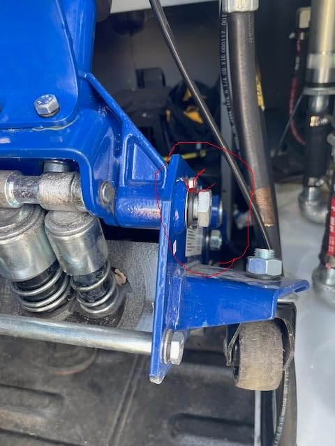 Strongway Long-Reach, Low-Profile Professional Service Floor Jack - 3-Ton Capacity customer photo 1