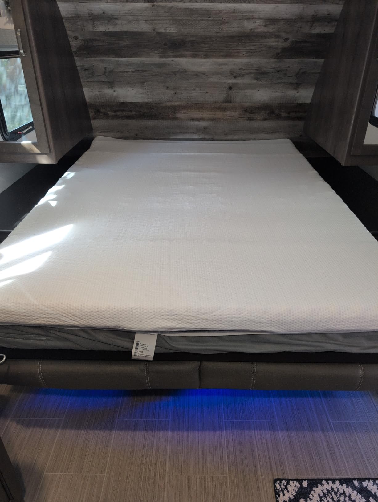 MUXHOMO 3 Inch 7-Zone Queen Mattress Topper, Egg Crate Memory Foam Mattress Topper Queen Size for Back Pain, Lavender Cooling Gel Infused Bed Pad, CertiPUR-US and Oeko-TEX Certified customer photo 1