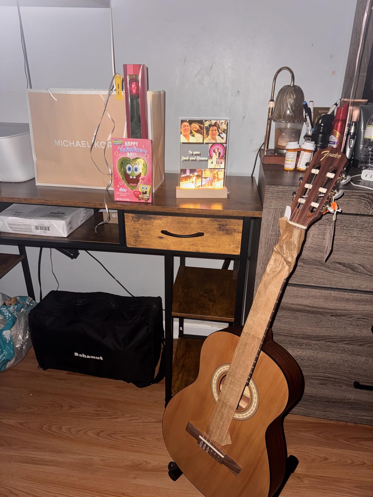 Fender FA-25N 3/4 Size Nylon String Acoustic Guitar, Beginner Guitar with 2-Year Warranty customer photo 1