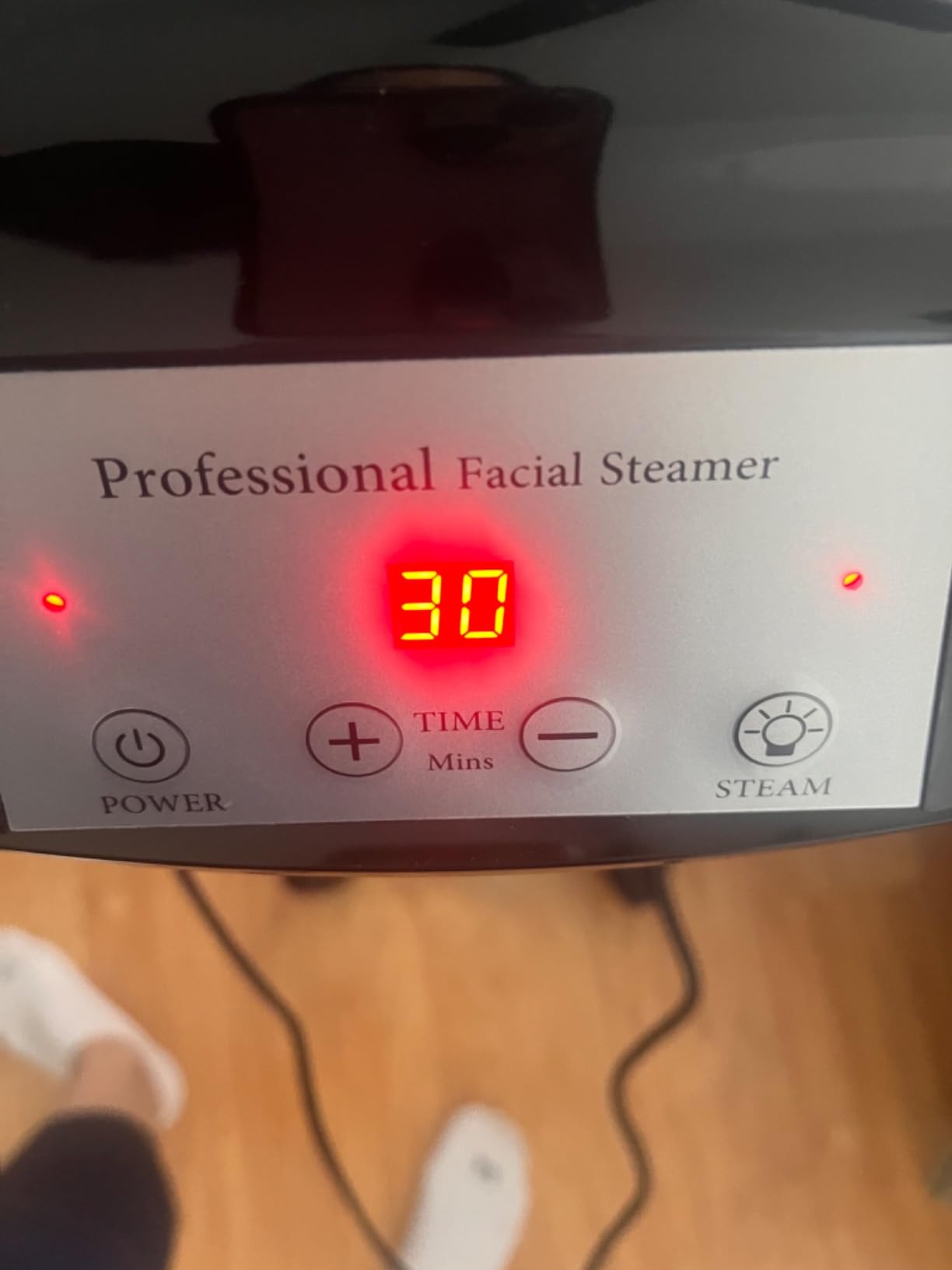 Professional Facial Steamer on Wheels, 2-in-1 Facial Steamers with 5X Magnifying Lamp, Facial Steamer for Facial Deep Cleaning and Hydration, Facial Humidifier for Spa, Salon and at Home Use customer photo 2
