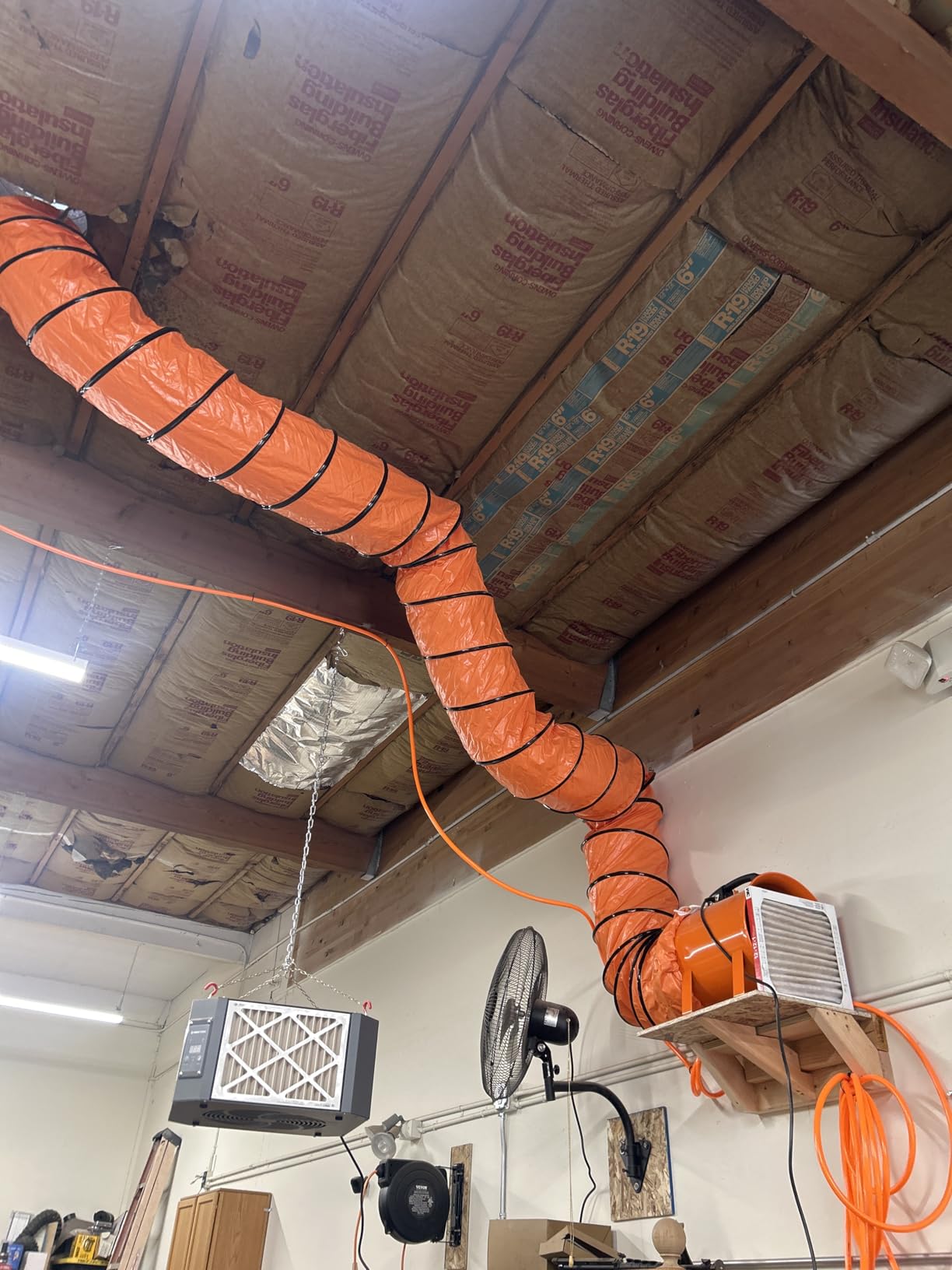 VEVOR Air Mover Blower Fan 10 Inch, 1893CFM 380W with 16.4ft Flexible Duct, Industrial Portable Ventilator Blower/Exhaust customer photo 1