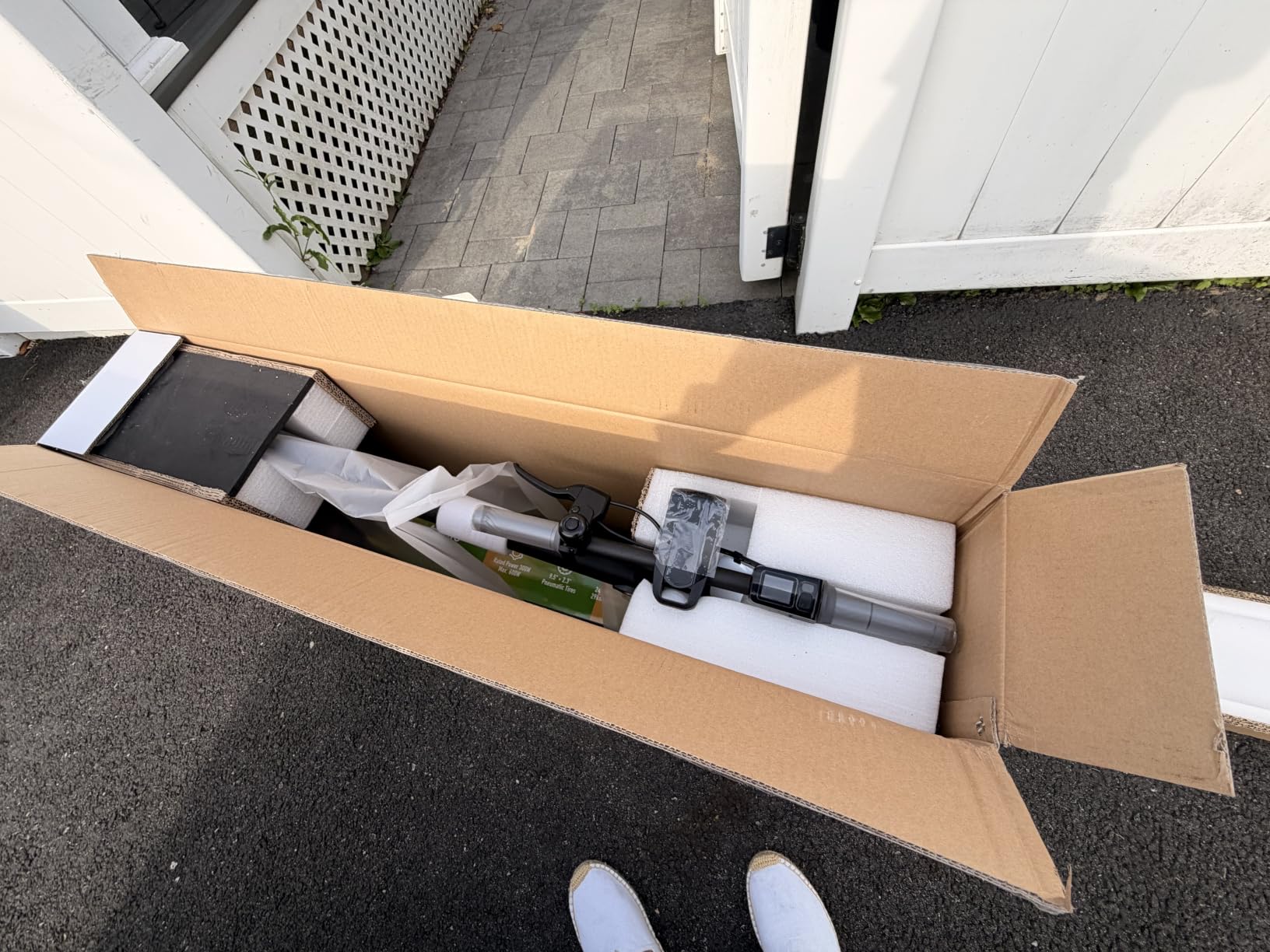 NIU 100P/100F/300P/300X Electric Scooter Adult - E Scooter with Suspension, 600-1000W Peak Power, 18-37.3 Miles Max Range, Top Speed 17.4-23.6MPH, Commuting E-Scooter customer photo 2