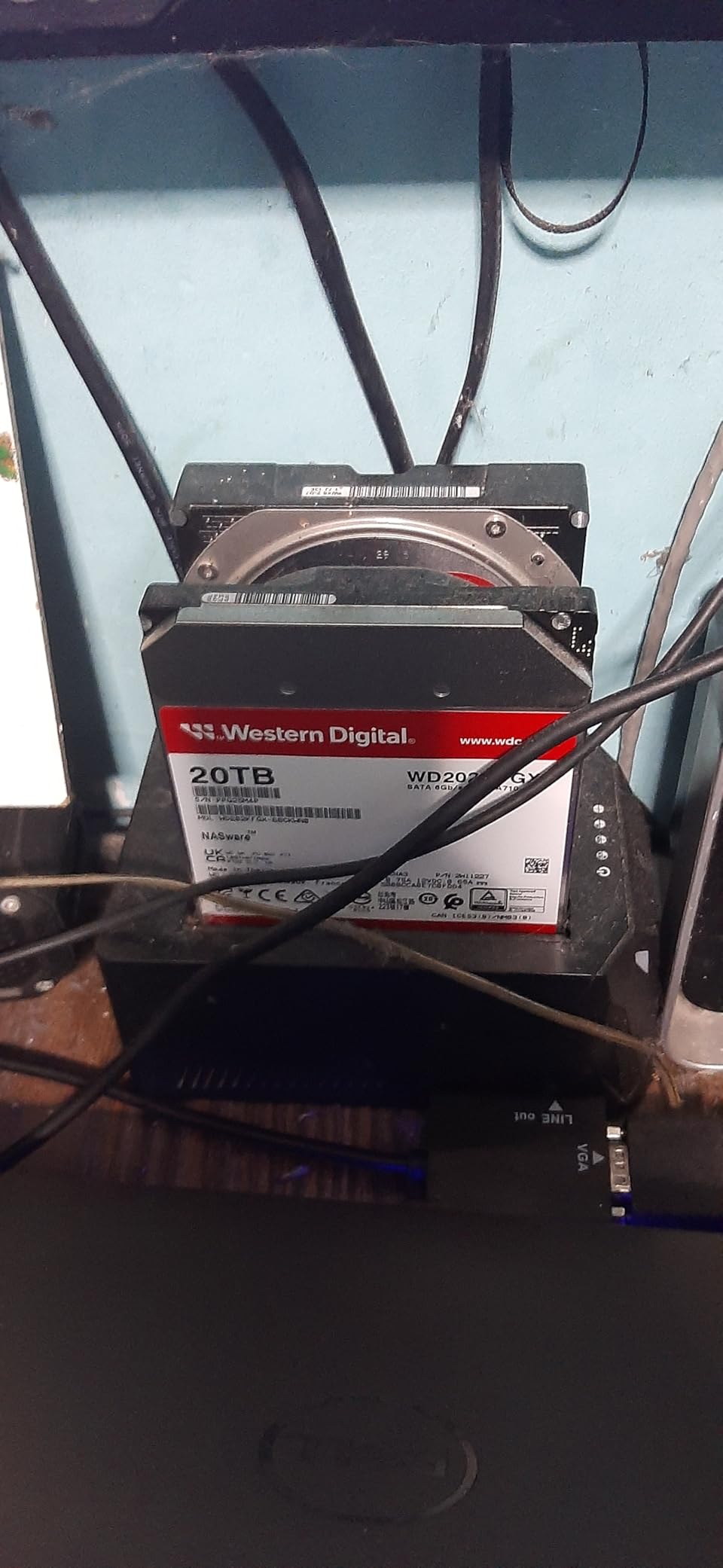 Western Digital 12TB WD Red Pro NAS Internal Hard Drive HDD - 7200 RPM, SATA 6 Gb/s, CMR, 512 MB Cache, 3.5