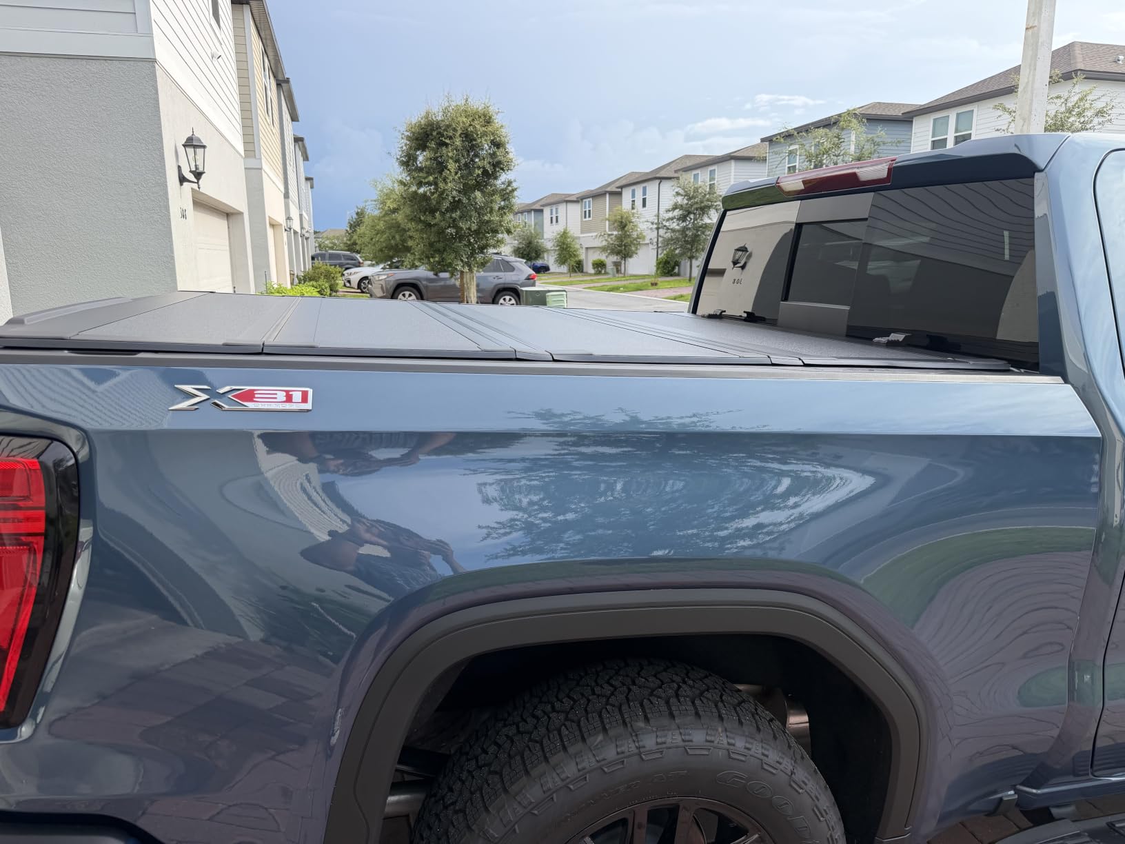 FRP Hard Folding Truck Bed Tonneau Cover Compatible with 2007-2026 Chevy Silverado/GMC Sierra 1500 5' 8
