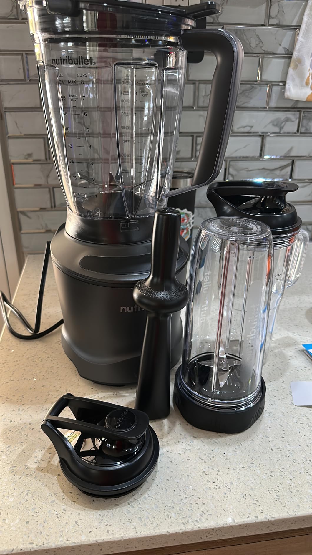 nutribullet SmartSense Blender Combo, 1400W, 64oz Pitcher, 32oz & 24oz Cups, 5-Speed, Smoothies, Ice and Frozen Fruit, Nut Milk, Soup, Matte Black, NBF50700AK customer photo 1
