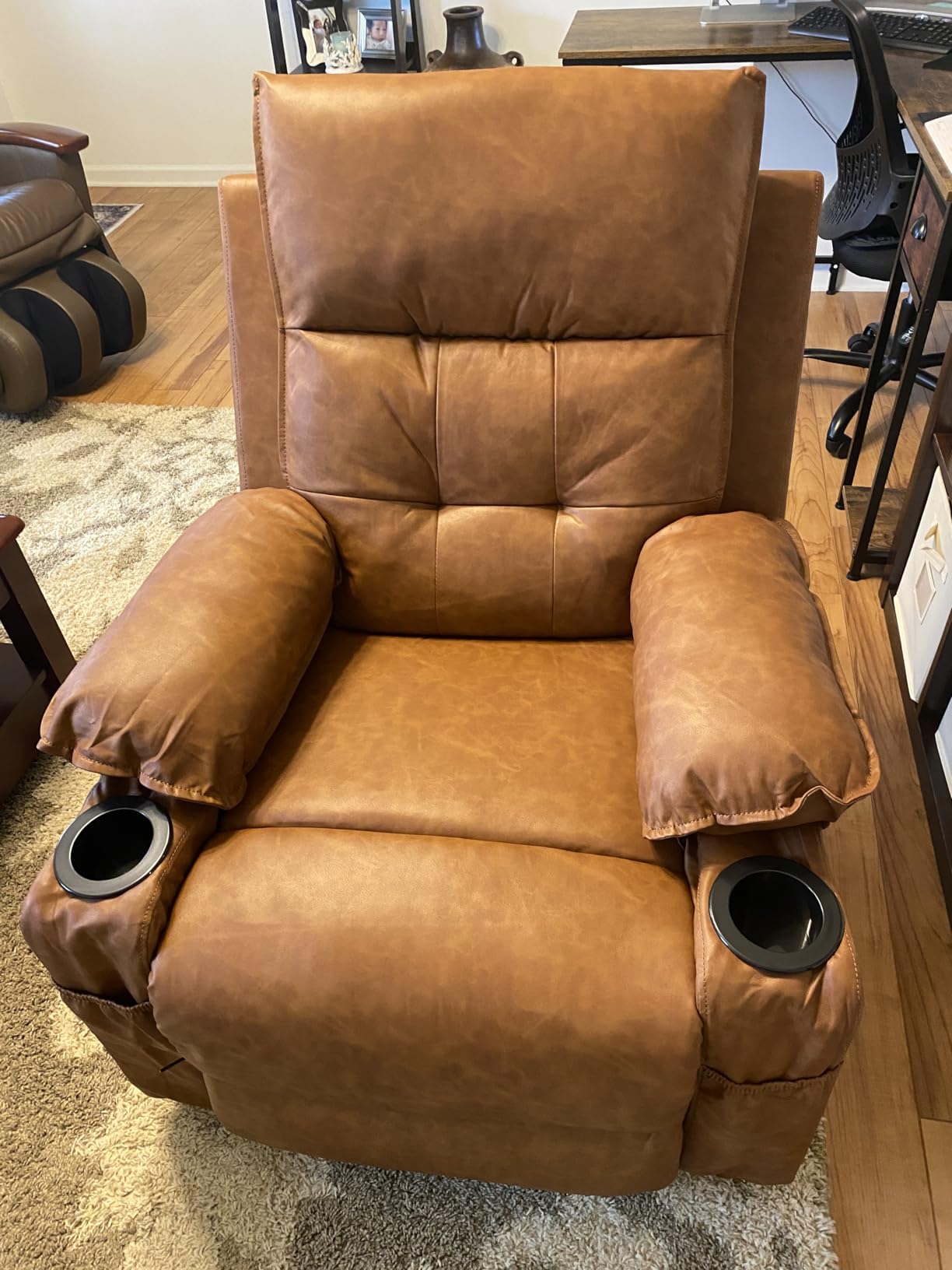 Polar Aurora Power Lift Chair for Elderly, Electric Recliner Chair with Vibrating Massage & Heating, Living Room Chair with Thickened armrest, USB Ports, 2 Cup Holders customer photo 2