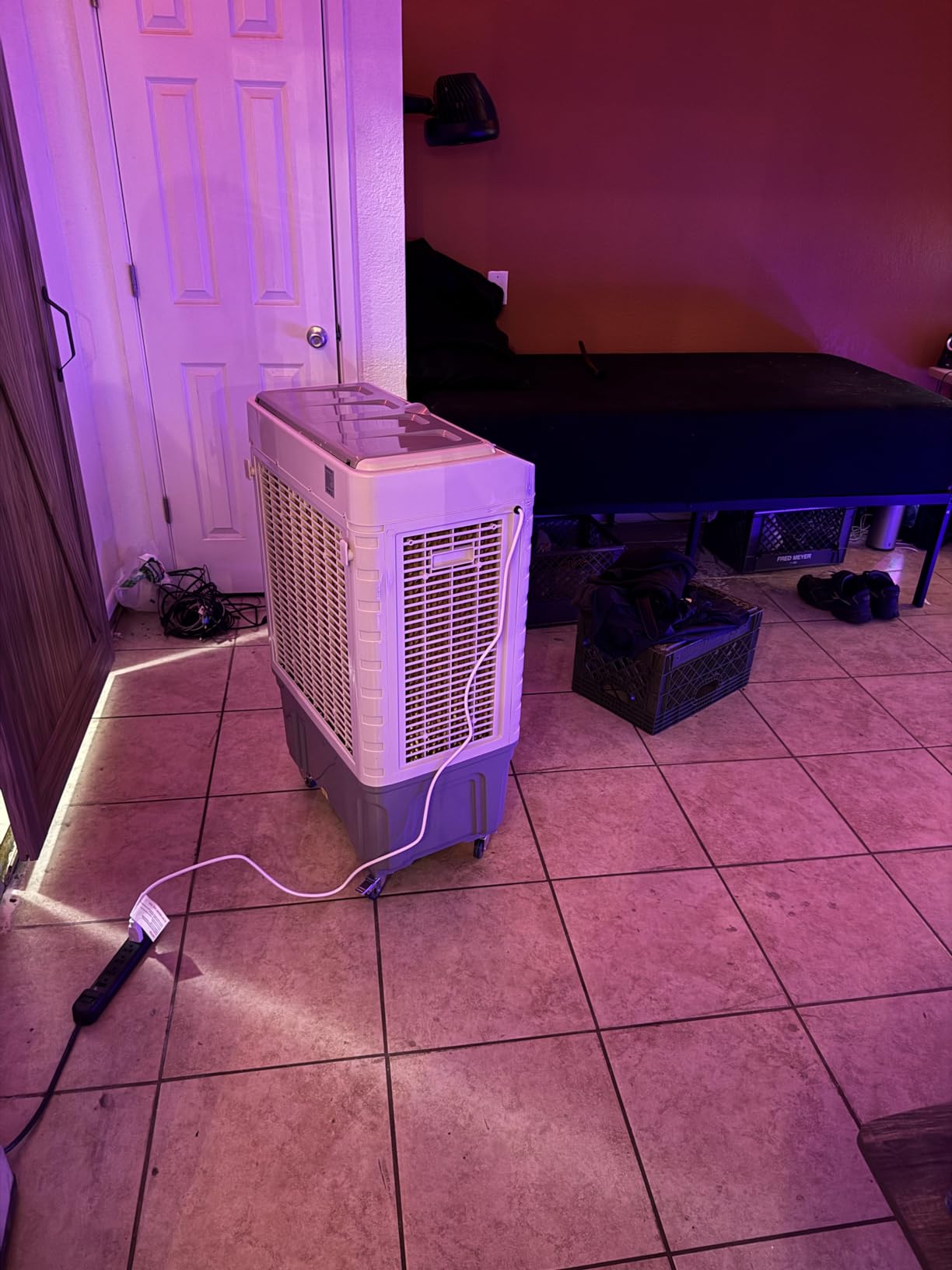 ROVSUN 9000 CFM Commercial Portable Evaporative Swamp Cooler, 34.3 Gal Tank customer photo 1
