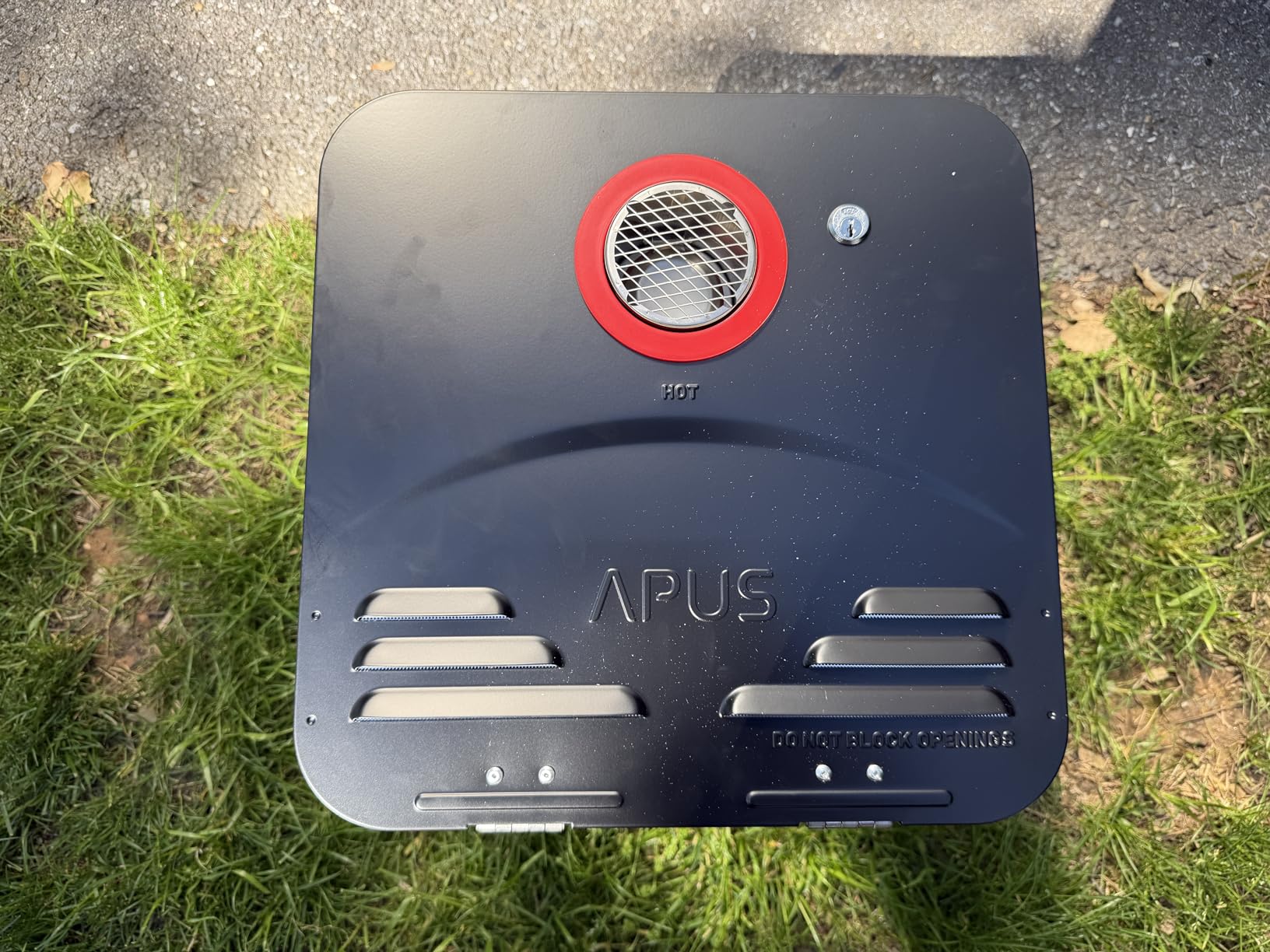 APUS RV Tankless Water Heater, 68,000 BTU Propane Gas On Demand Hot Water with Black Door & Remote, 12V, 3.9 GPM, High Altitude Ready, CSA Certified, Compatible with All RVs, Ideal for RV Family & Camper customer photo 2