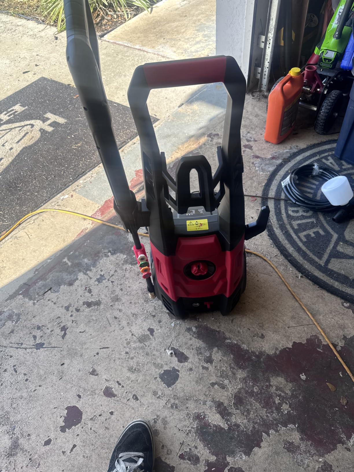 Electric Pressure Washer, 2.5 GPM Power Washer with 4 Quick Connect Nozzles & Foam Cannon, Portable High Pressure Washer Cleaning Machine for Cars Fences Driveways Patios customer photo 2