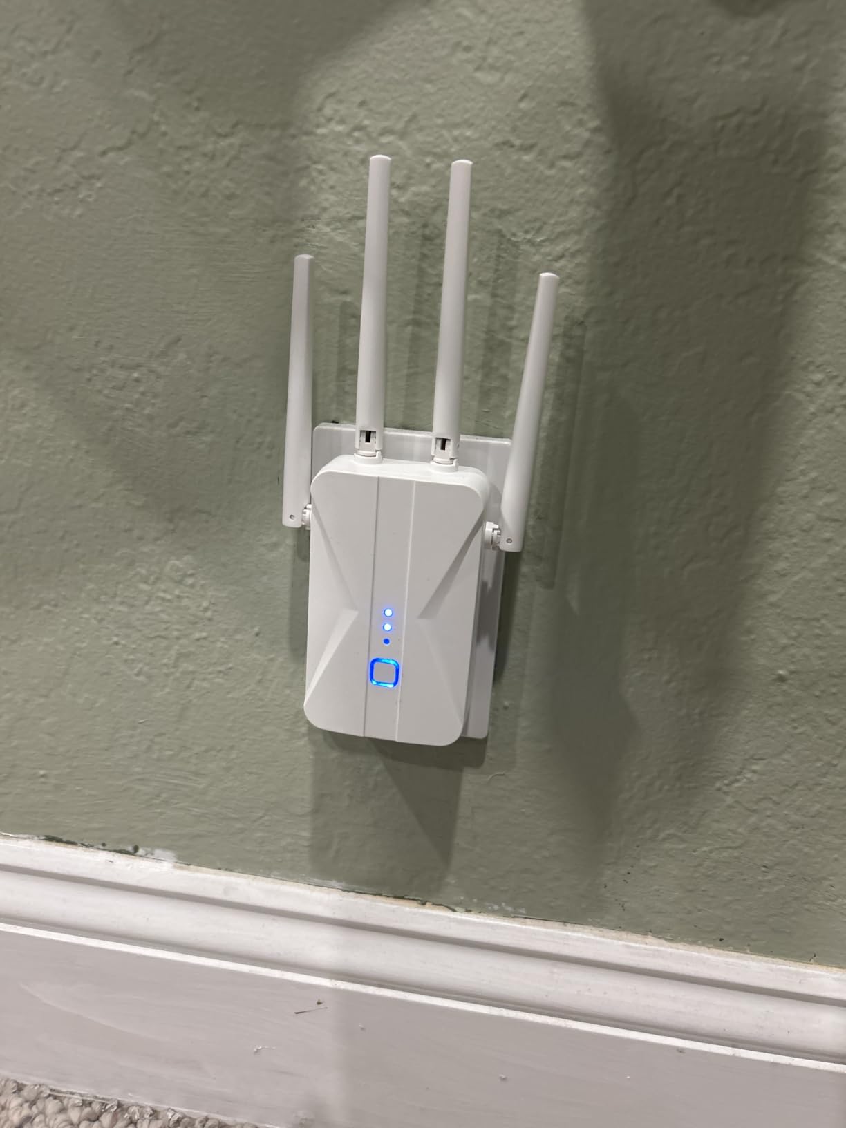 AX3000 Outdoor WiFi 6 Extender - Outdoor Access Point, Long-Range Dual Band WiFi, IP67 Weatherproof, PoE, 5 Antennas, Starlink-Compatible customer photo 1