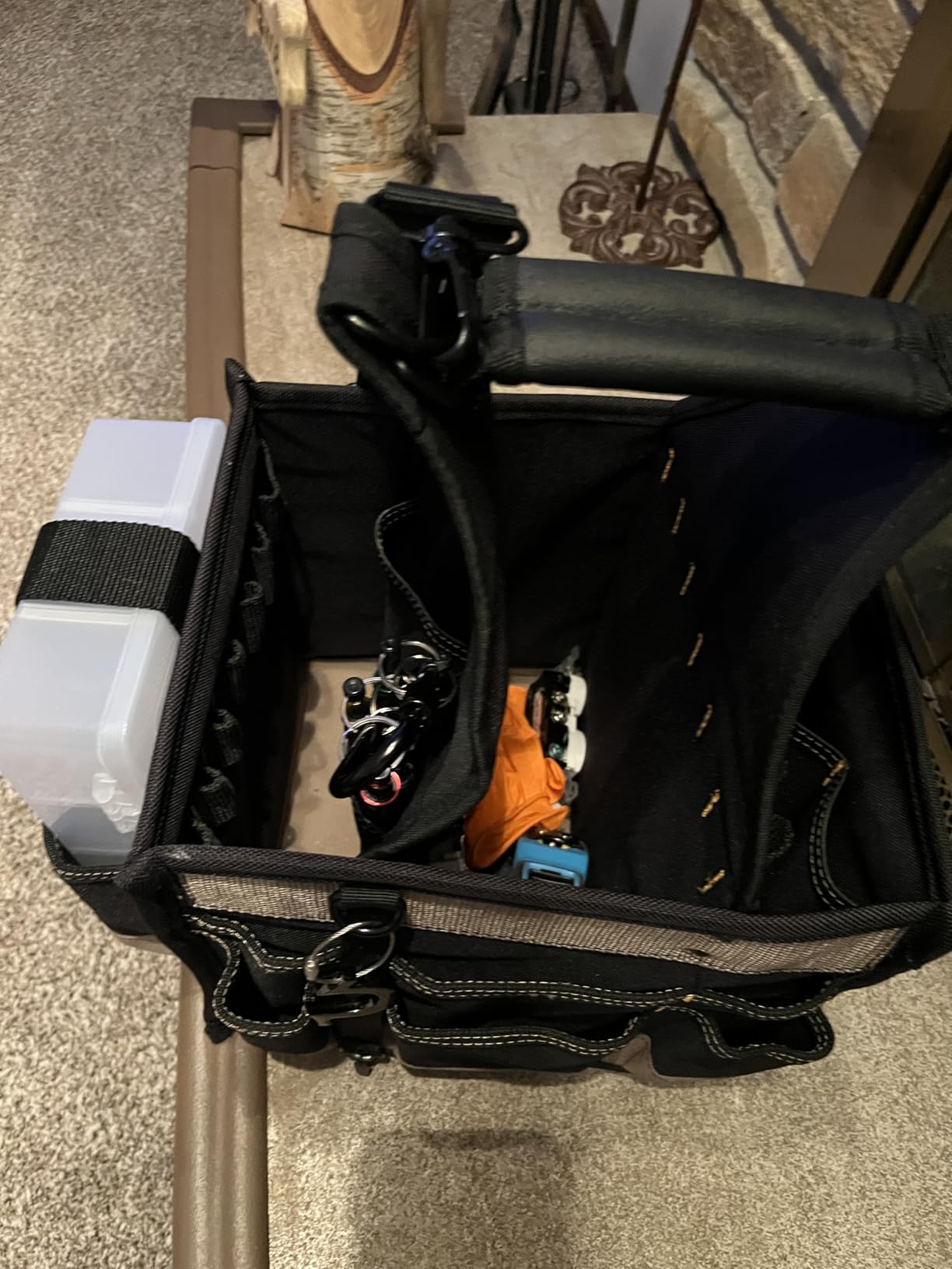CLC Custom LeatherCraft 1528 Large Electrical and Maintenance Tool Carrier, Black customer photo 2