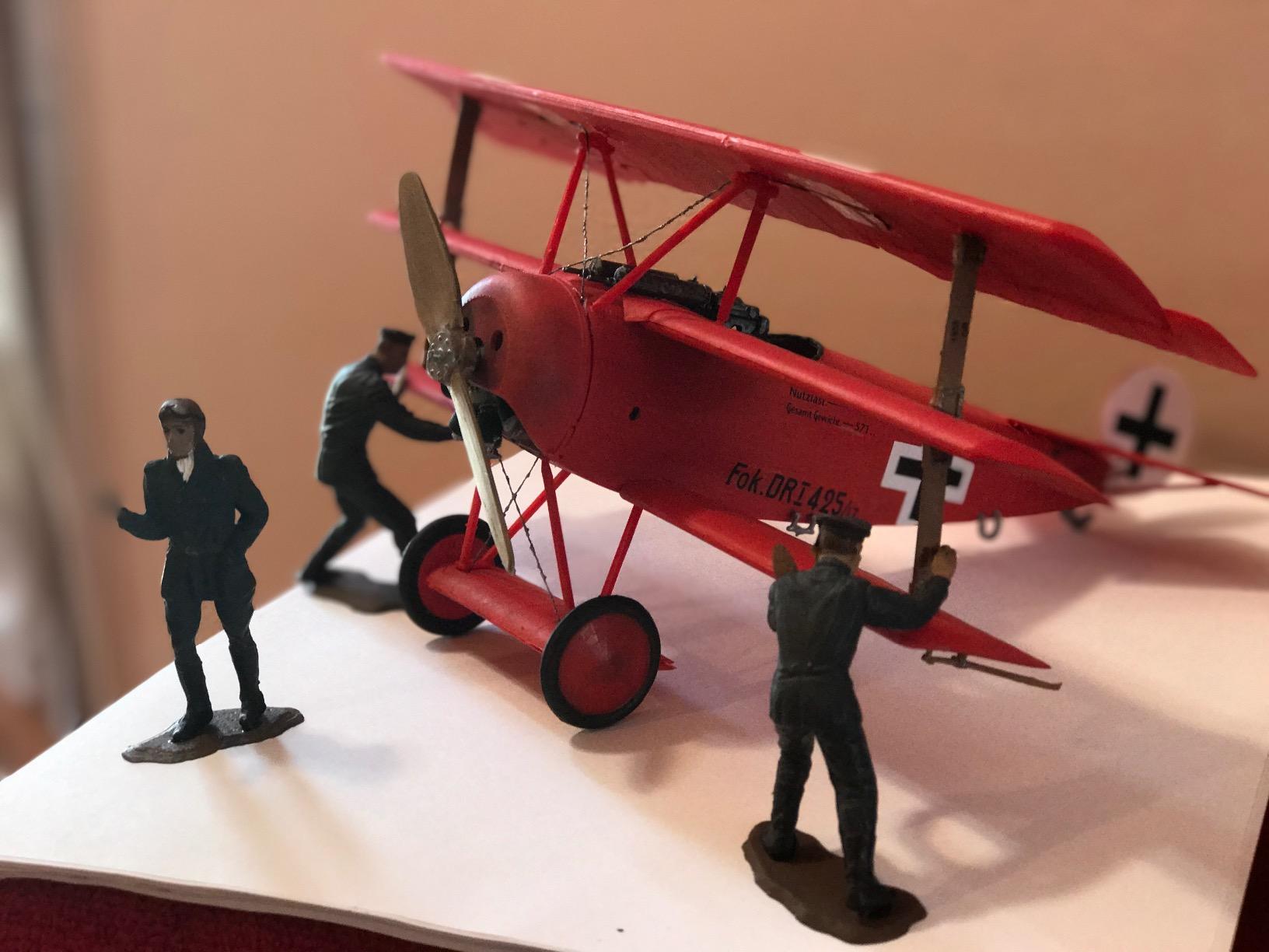 Revell of Germany Fokker Dr.1 'Richthofen' Model Kit customer photo 1