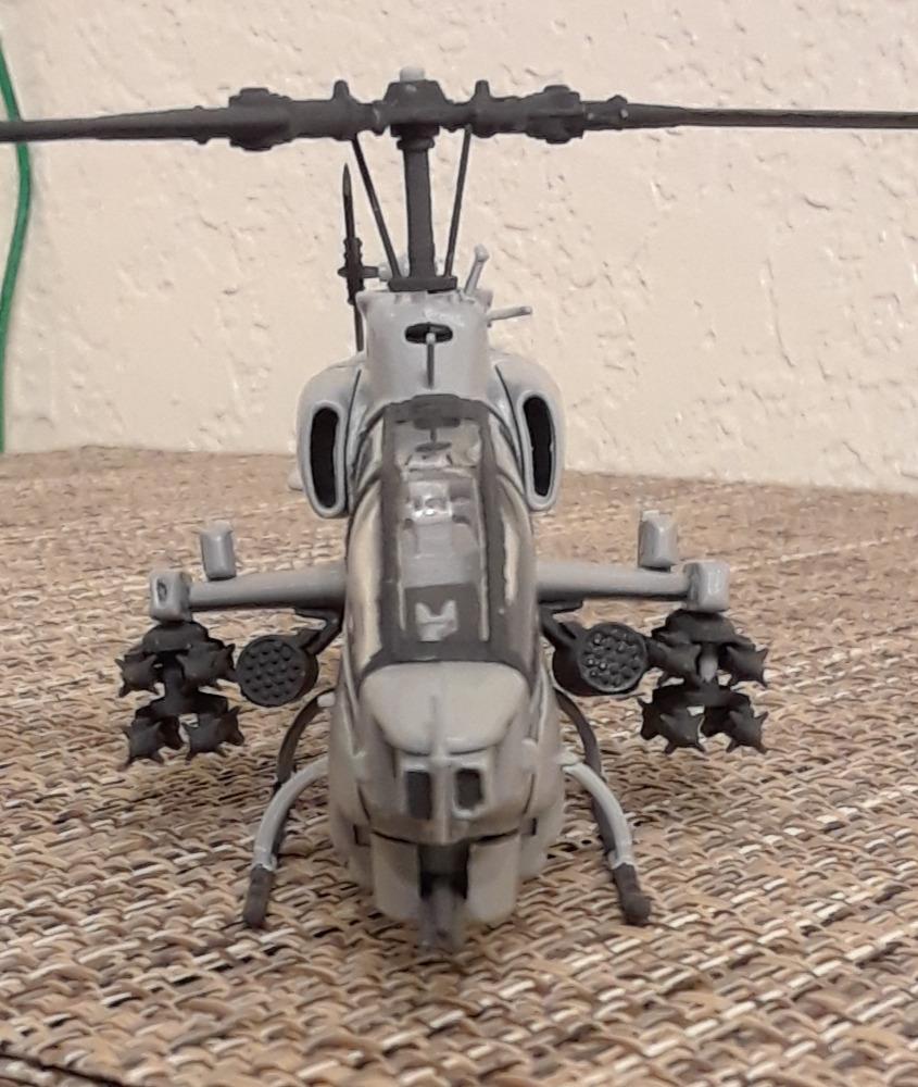 AH-1W Super Cobra Model Kit customer photo 2