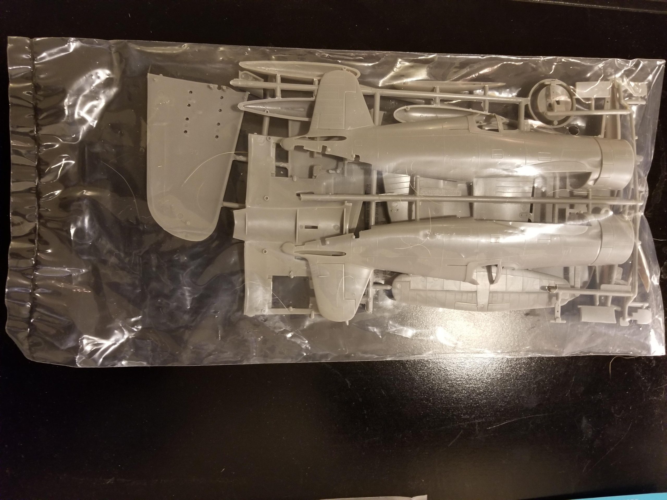 Revell Corsair F4U-4 1: 48 Scale Model Kit customer photo 2