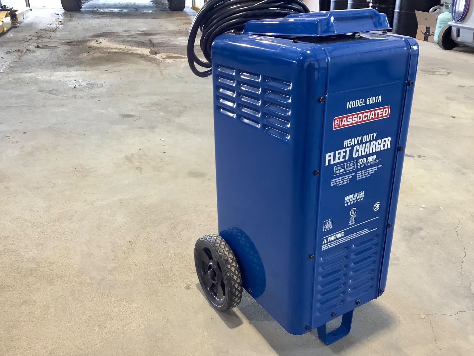 Associated Equipment 6001A 6/12V 100/75 Amp Continuous Charge 375 Amp Cranking Assist Charger with Wheels customer photo 2