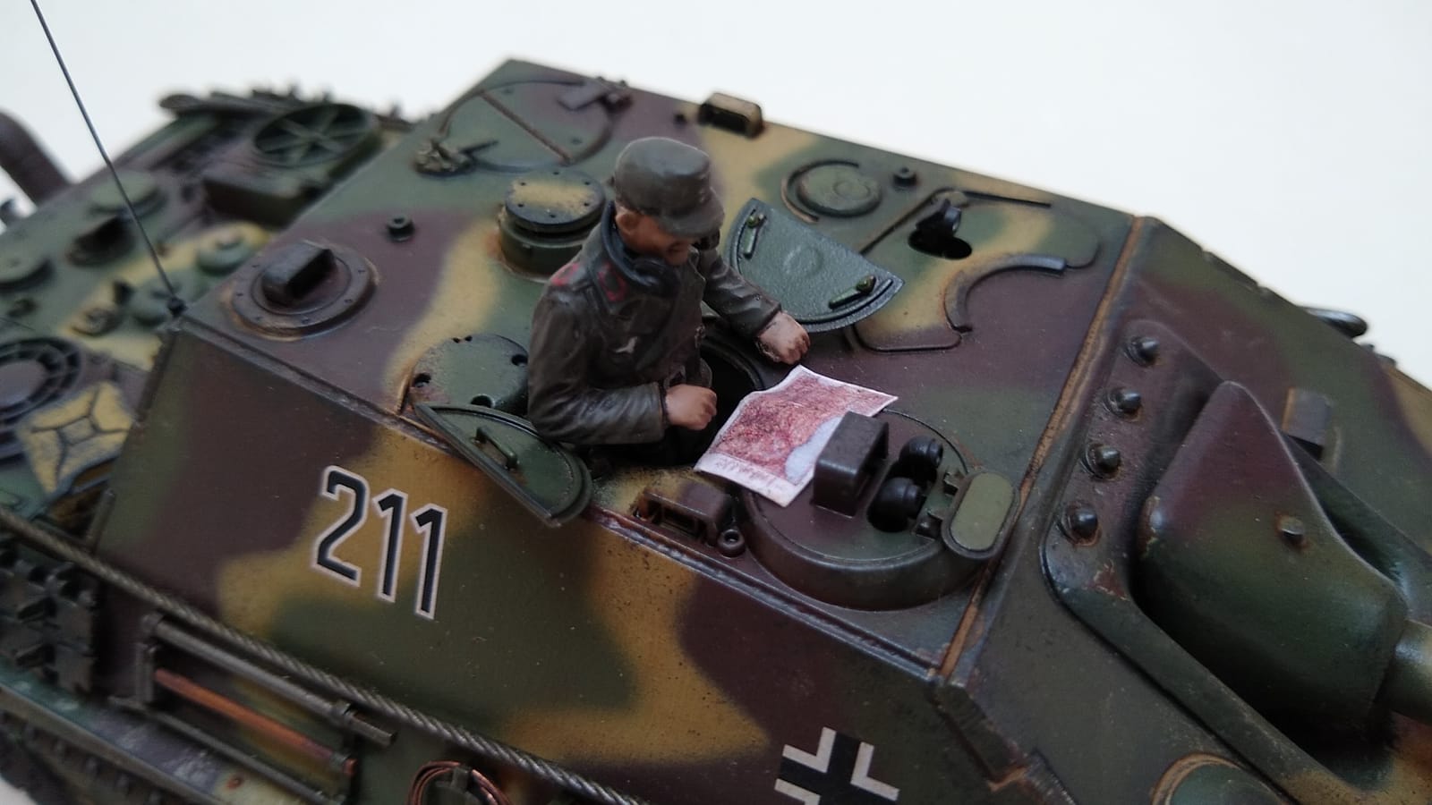 Tamiya 35203 1/35 Ger. Jagdpanther Late Version Tank Plastic Model Kit customer photo 2