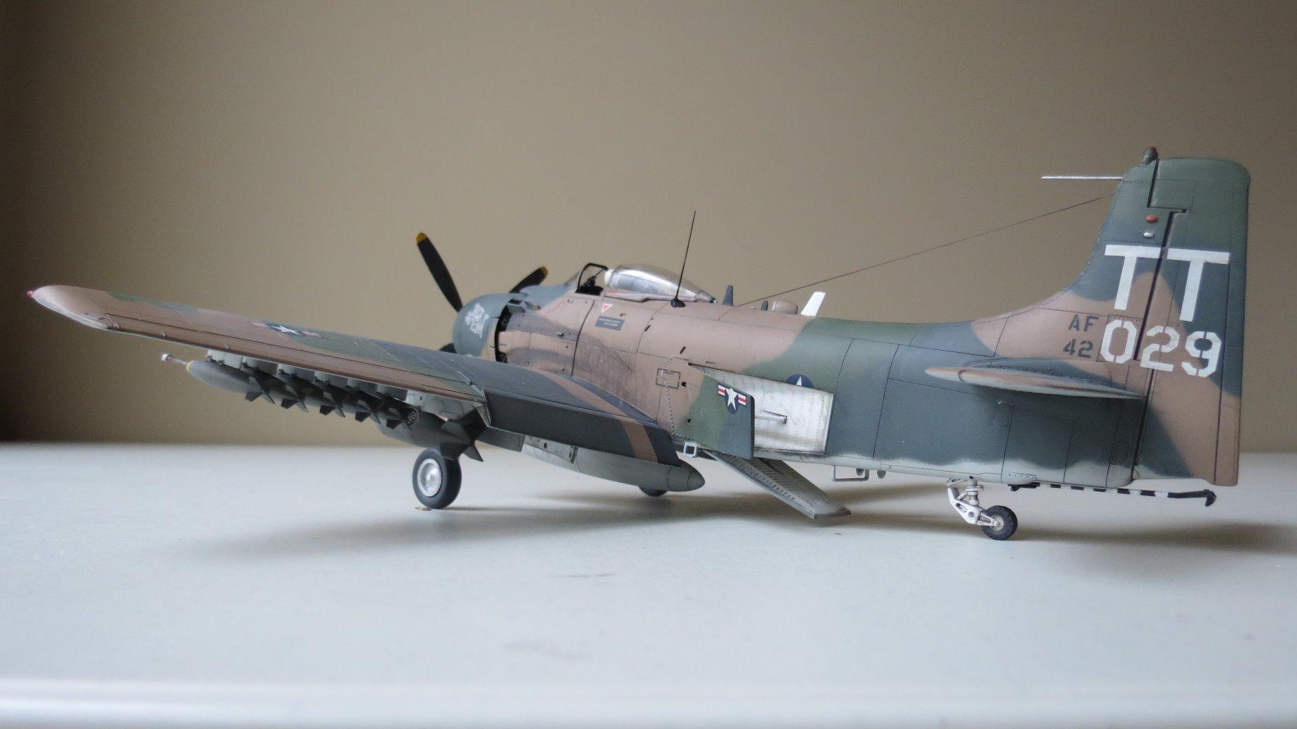 Tamiya 61073 1/48 Douglas A-1J Skyraider USAF Plastic Model Airplane Kit customer photo 2