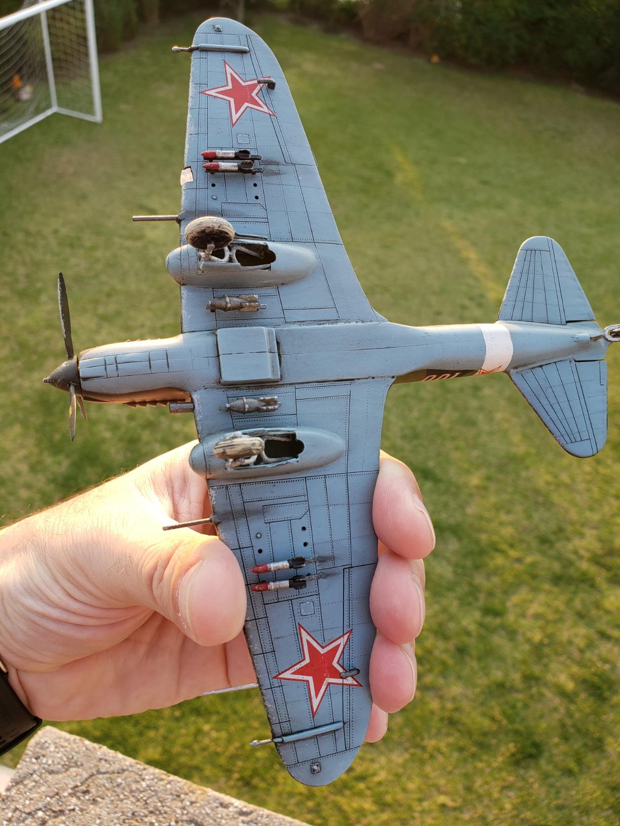 Zvezda 500787279 500787279-1:72 Ilyushin IL-2