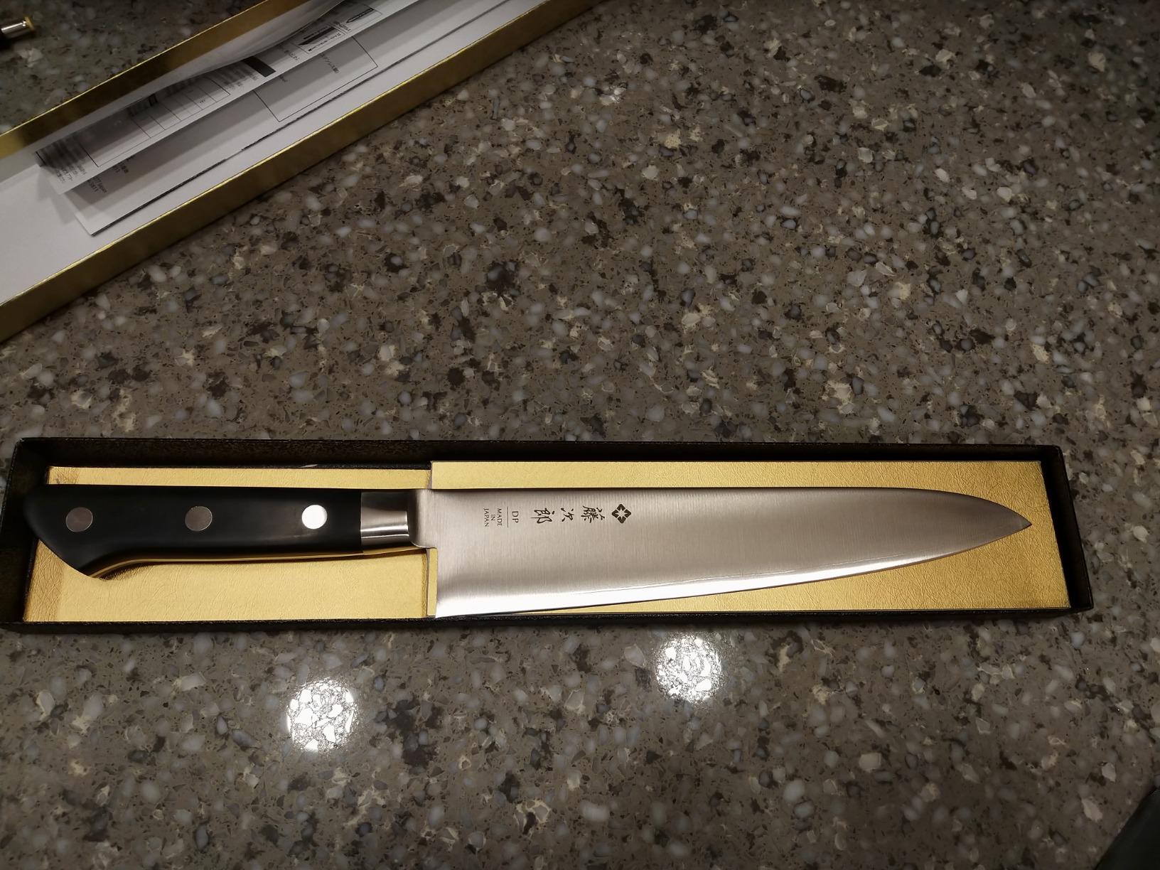 TOJIRO JAPAN Professional Chef Knife - 8.2