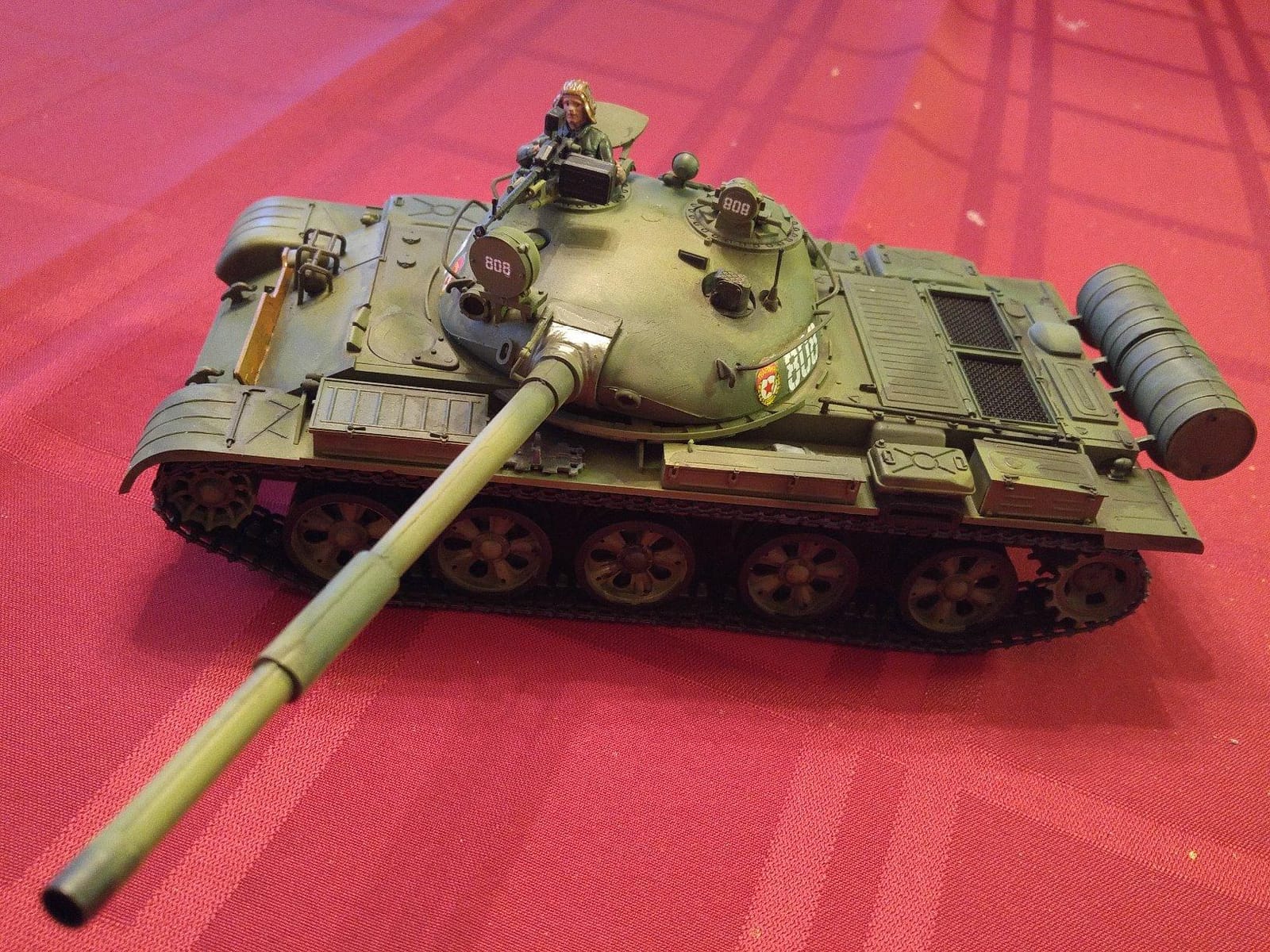 Tamiya Models Russian T-62 Tank Model Kit customer photo 1