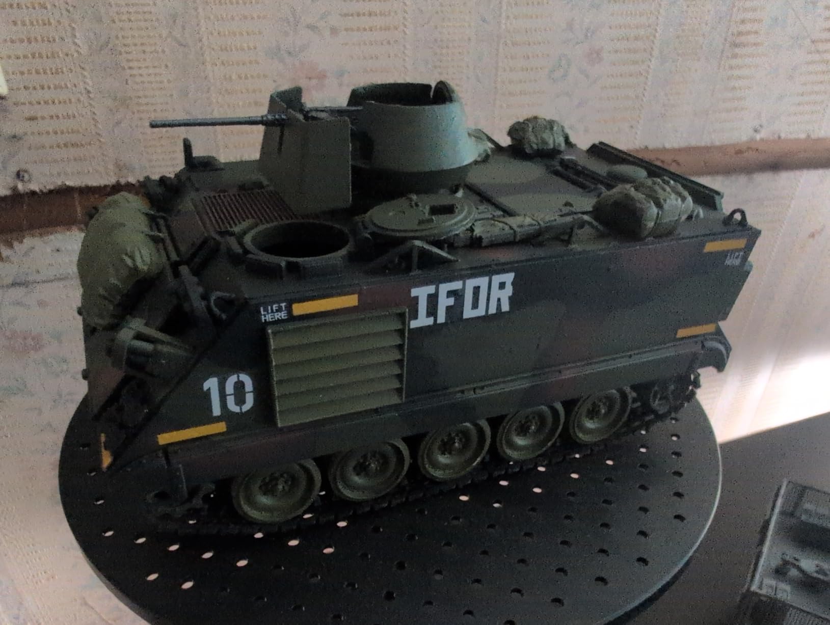 Tamiya Models M113A2 APC Desert Version Model Kit customer photo 1