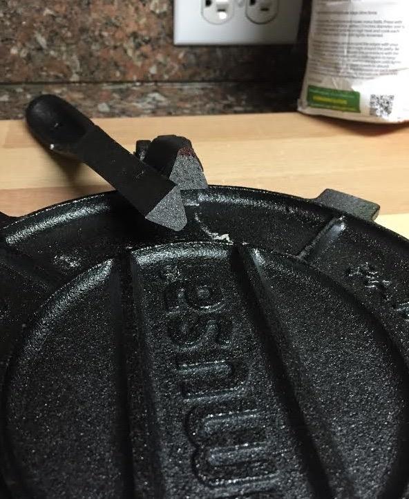 IMUSA USA Cast Iron Tortilla Press 8-Inch, Black | Nonstick Surface, Excellent Leverage, Ideal for Corn and Flour Tortillas, Great for Mexican-Themed Dinners customer photo 1