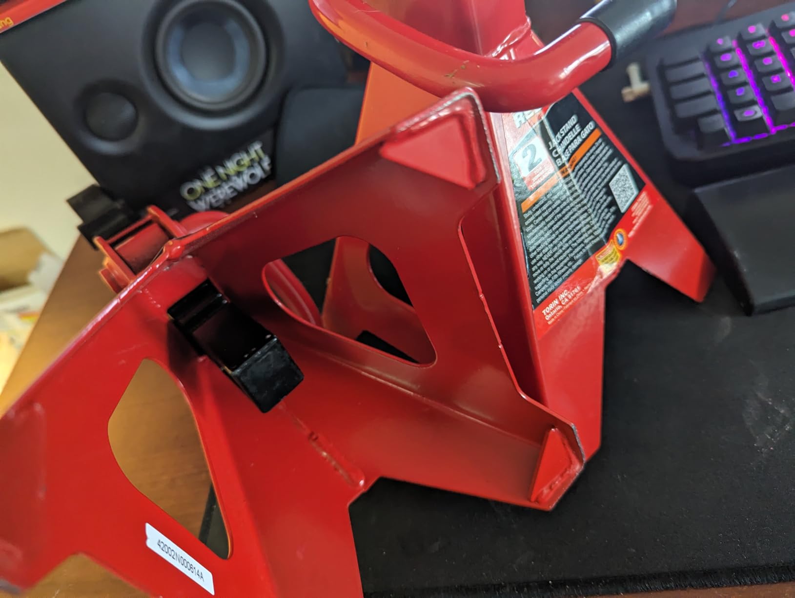 BIG RED Torin Hydraulic Trolley Floor Jack Combo with 2 Jack Stands, 2 Ton Capacity (T82001) customer photo 1