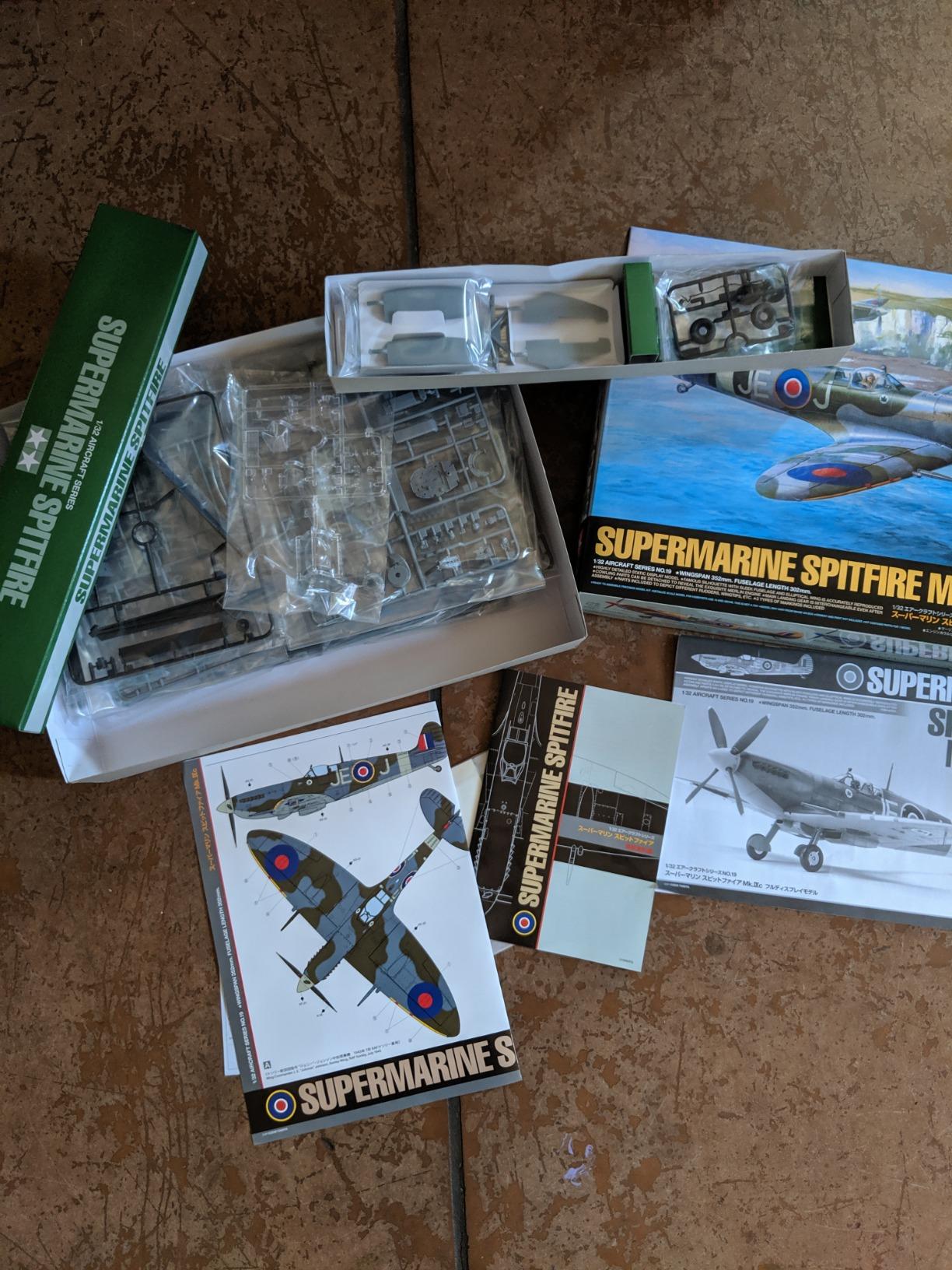 Tamiya Spitfire Mk.Ix Hobby Model Kit customer photo 1