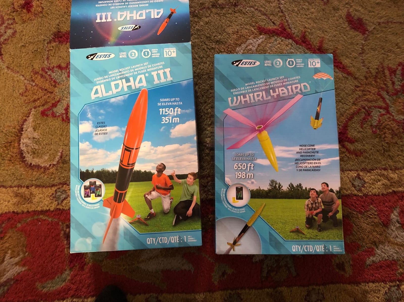 Estes 1427 Alpha III Rocket-Building Kit, Beginner Flying-Rocket Model Kit for Ages 10+, Includes Launch Pad and Controller customer photo 2